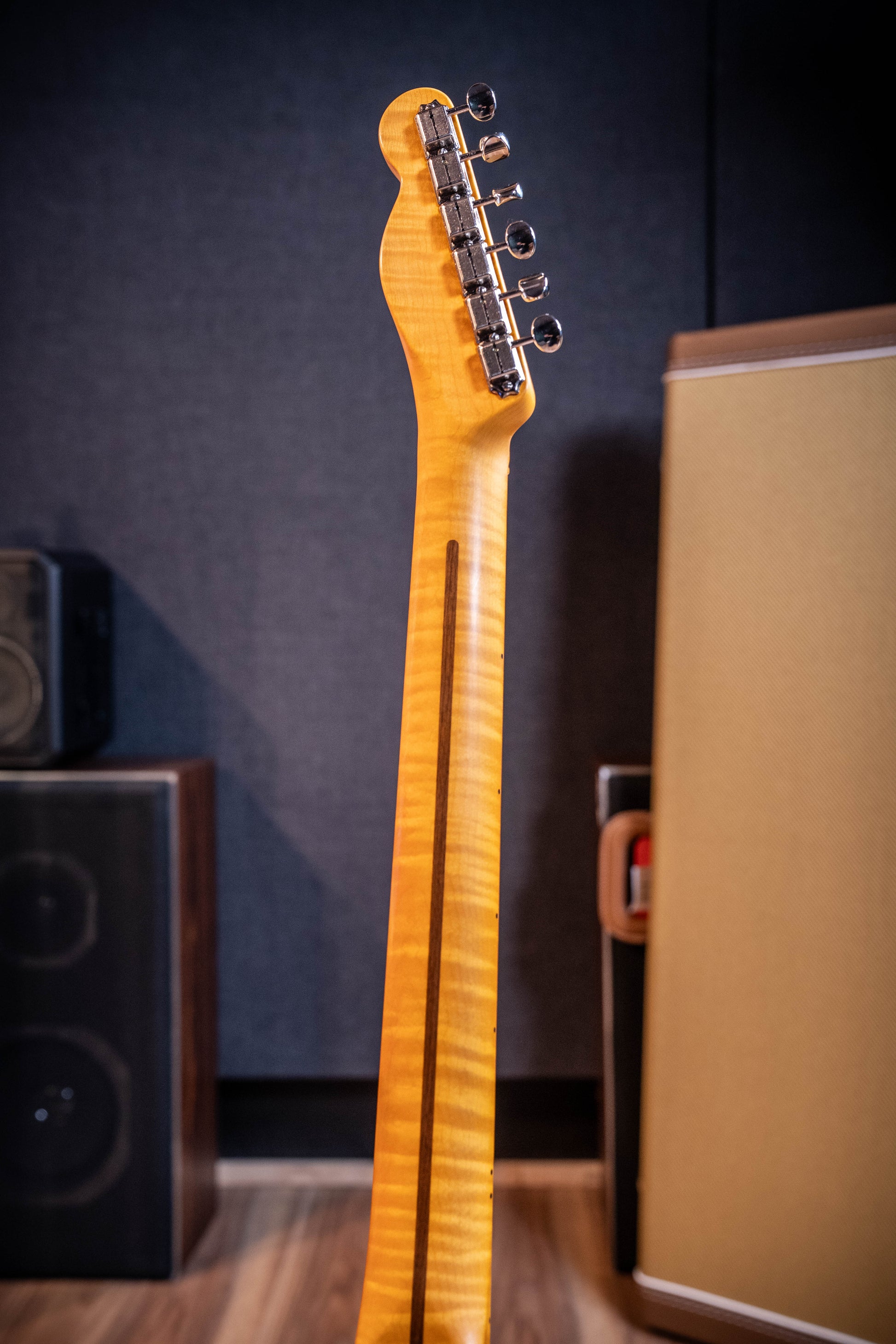Fender American Vintage II 1951 Telecaster - AAA Flame Maple Neck - Black