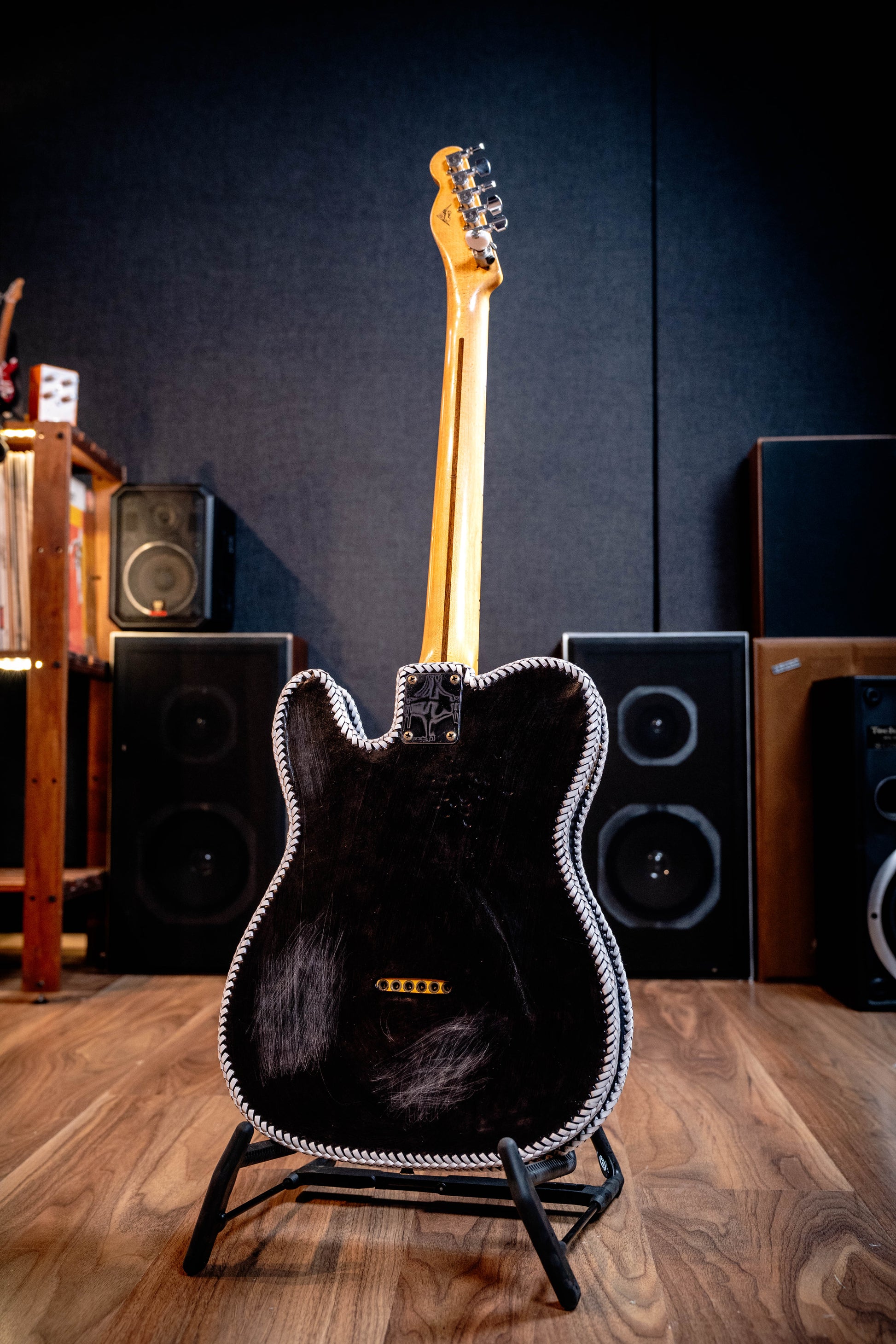 Fender Custom Shop Masterbuilt Waylon Jennings BTB 54' Telecaster Relic - Black and White Tooled Leather over Butterscotch Blonde