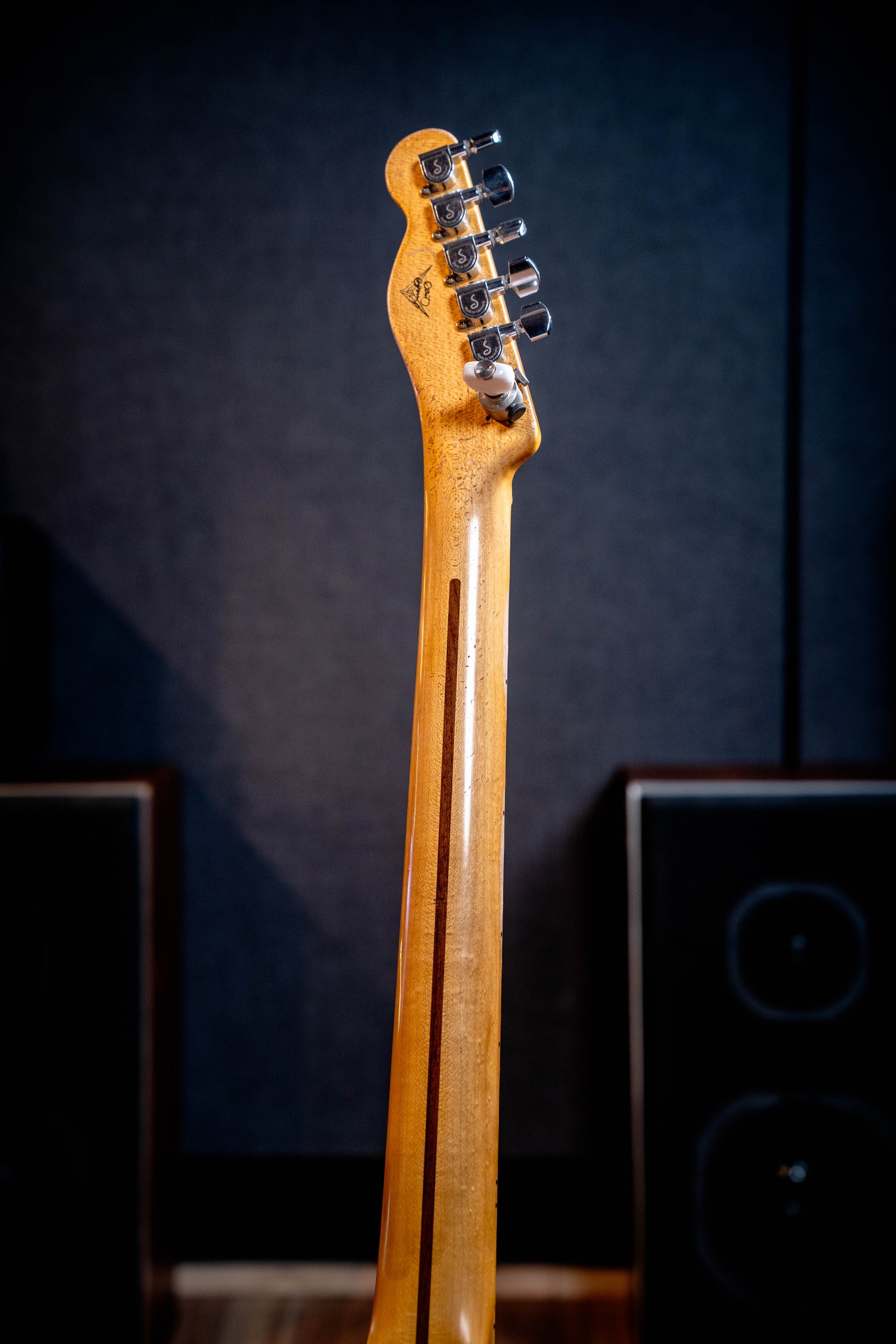 Fender Custom Shop Masterbuilt Waylon Jennings BTB 54' Telecaster Relic - Black and White Tooled Leather over Butterscotch Blonde