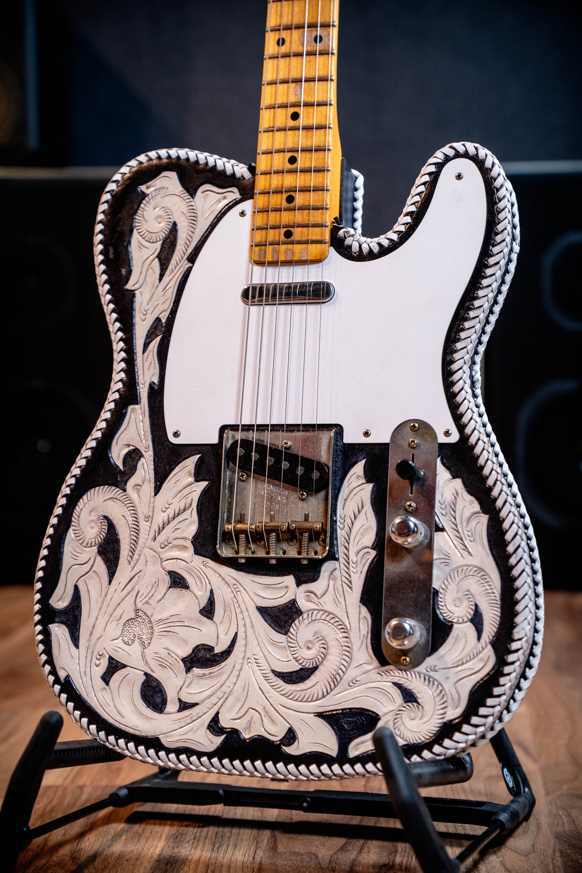 Fender Custom Shop Masterbuilt Waylon Jennings BTB 54' Telecaster Relic - Black and White Tooled Leather over Butterscotch Blonde