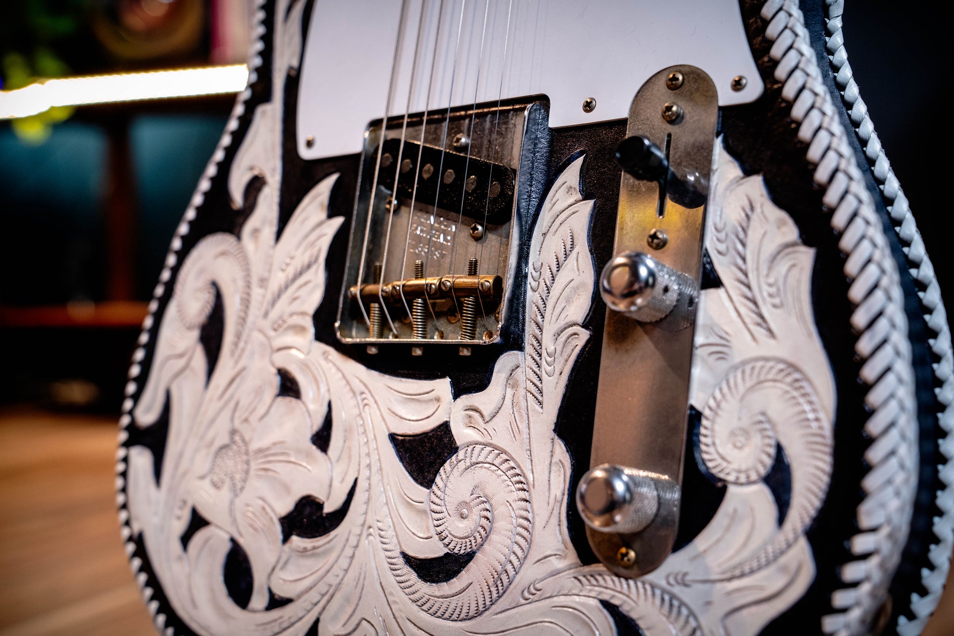 Fender Custom Shop Masterbuilt Waylon Jennings BTB 54' Telecaster Relic - Black and White Tooled Leather over Butterscotch Blonde