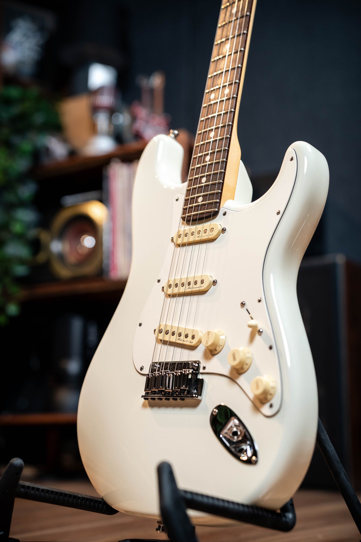 Fender Custom Shop Jeff Beck Signature Stratocaster w/Case - Olympic White - Pre-Owned (#14883)