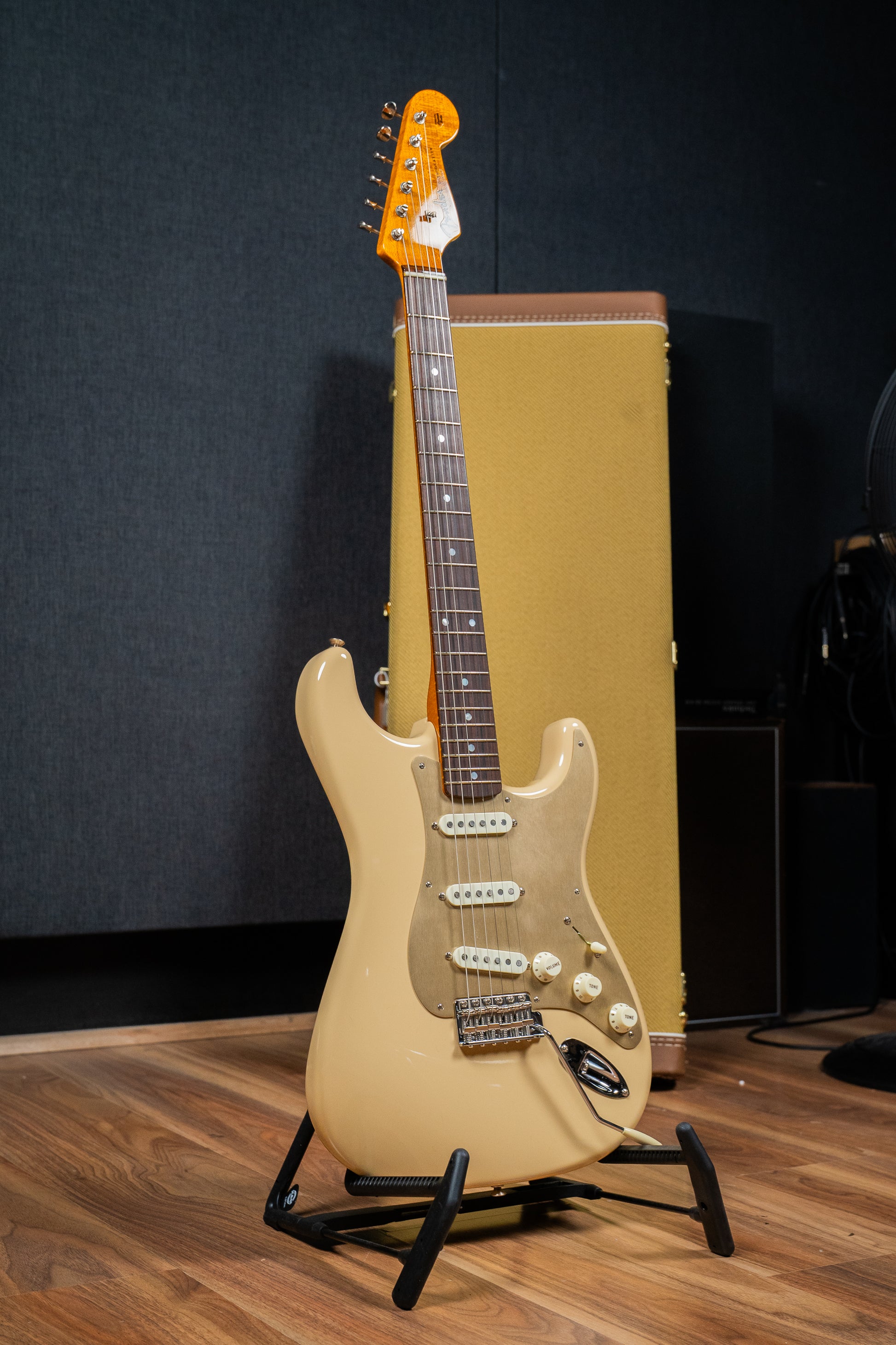 Fender Limited Stratocaster Special - Desert Sand - Pre-Owned