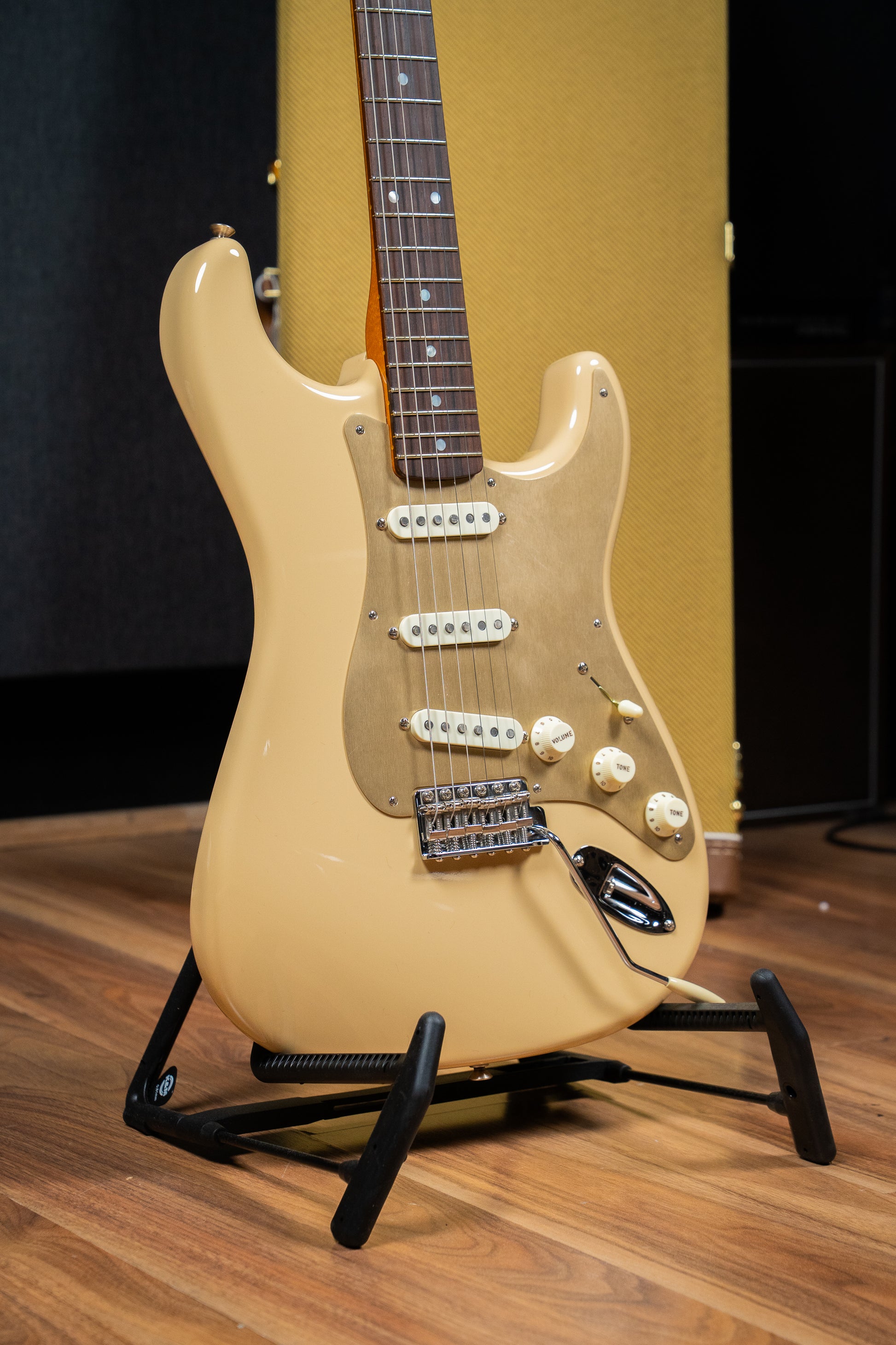 Fender Limited Stratocaster Special - Desert Sand - Pre-Owned