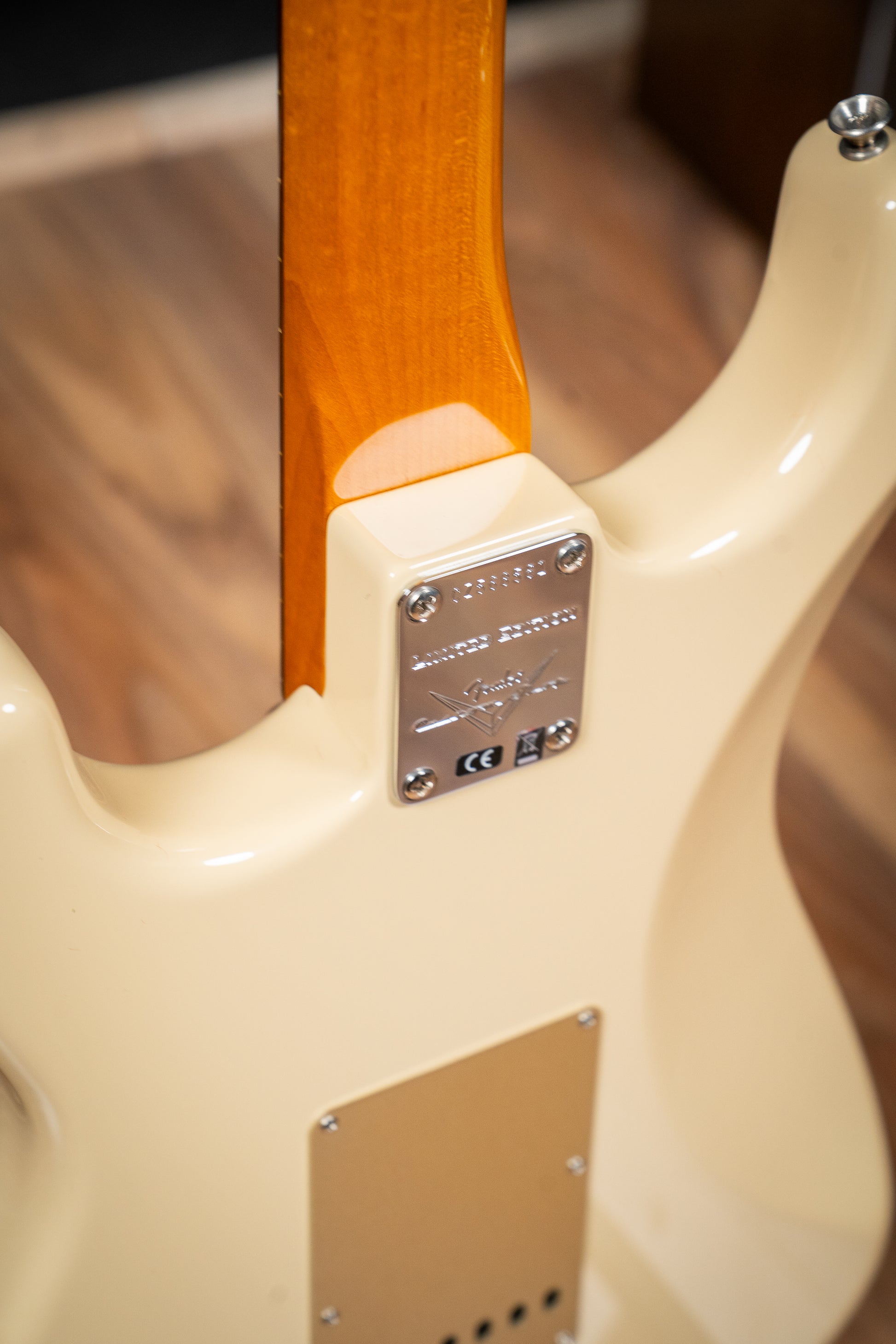 Fender Limited Stratocaster Special - Desert Sand - Pre-Owned