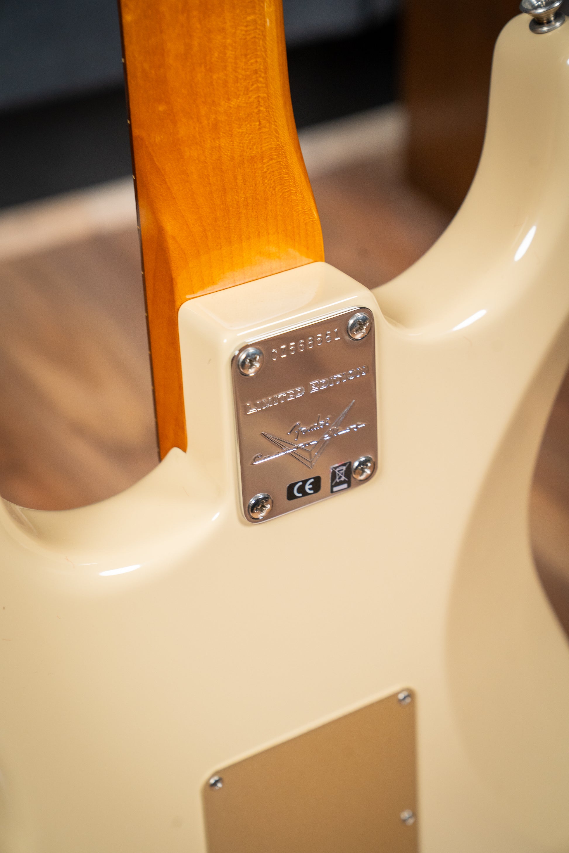 Fender Limited Stratocaster Special - Desert Sand - Pre-Owned