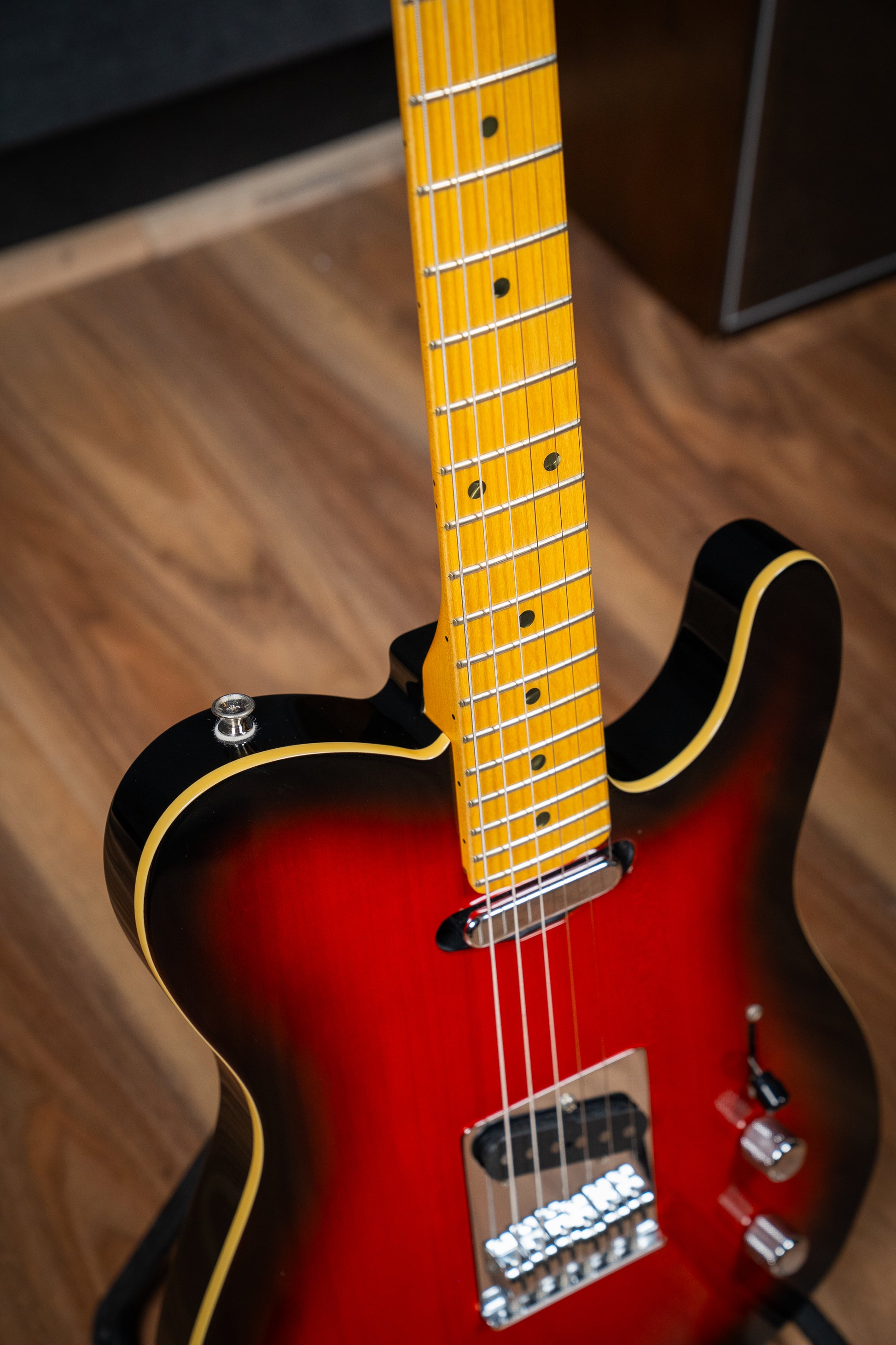 Fender MIJ Aerodyne Telecaster w/Case - Hot Rod Burst - Pre-Owned