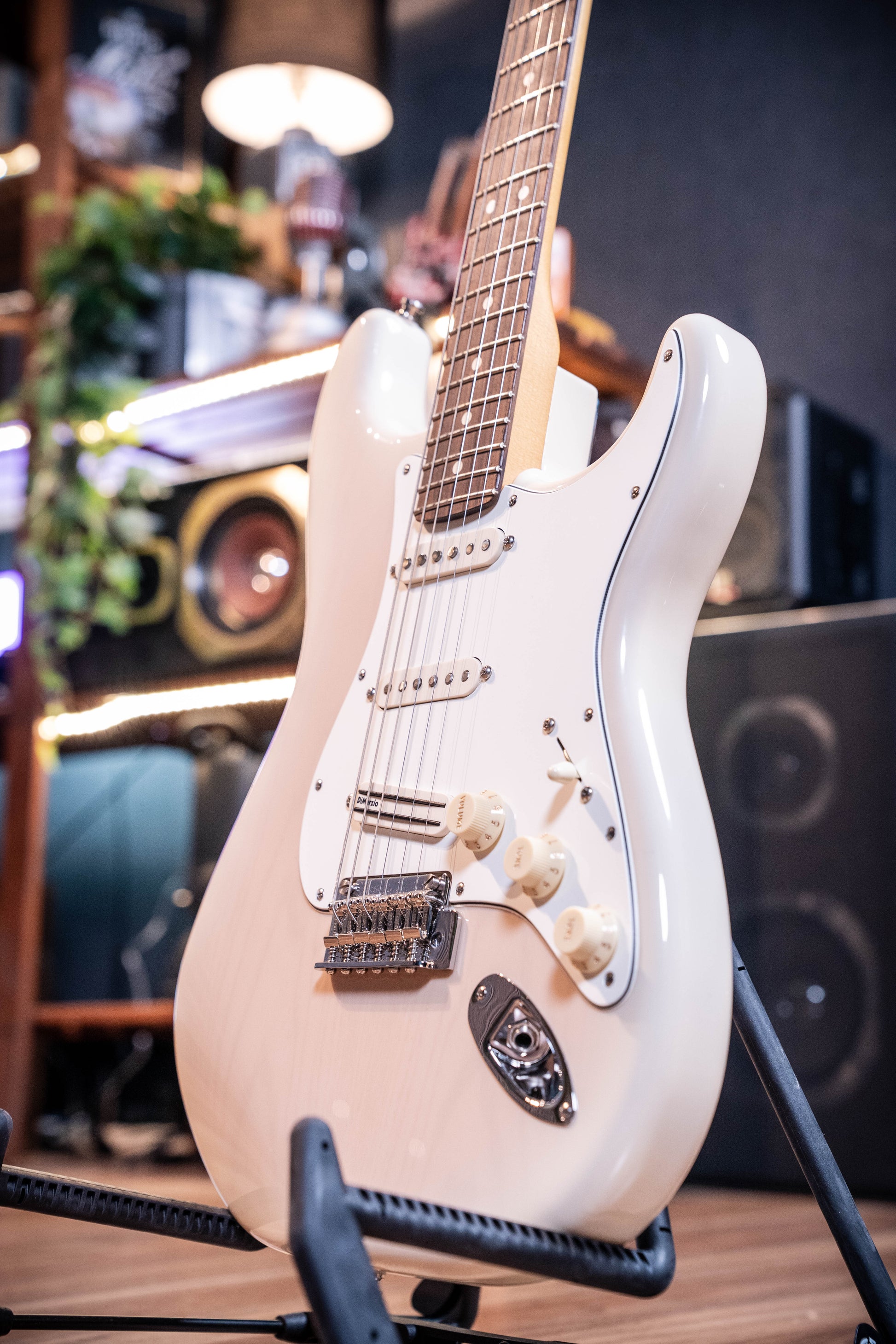 Fender Player II Stratocaster - Chambered Ash / White Blonde - Upgraded Pickups + Case - Pre-Owned (Mint)