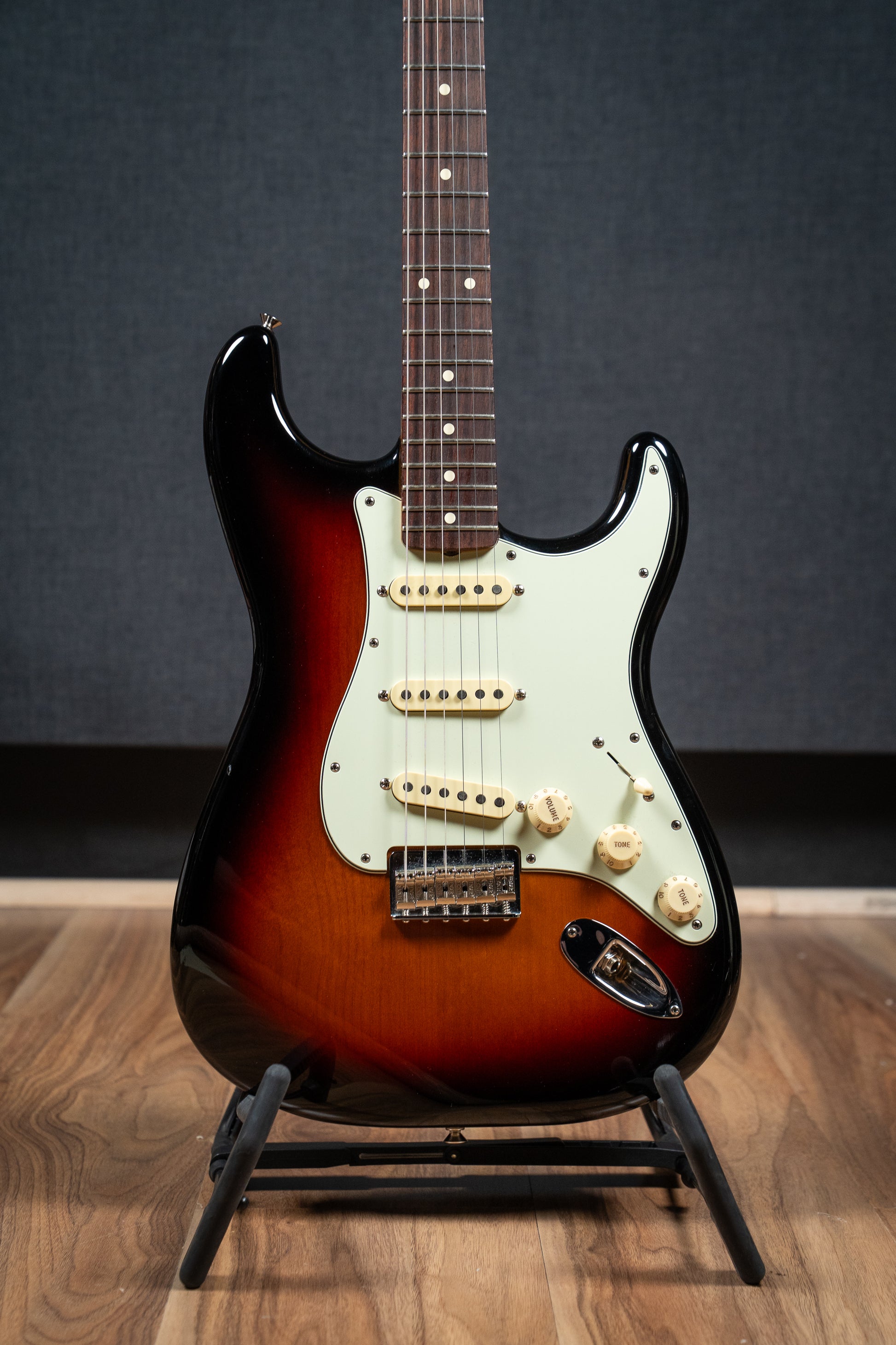 Fender Robert Cray Signature HT Stratocaster w/Gigbag - Sunburst - Pre-Owned