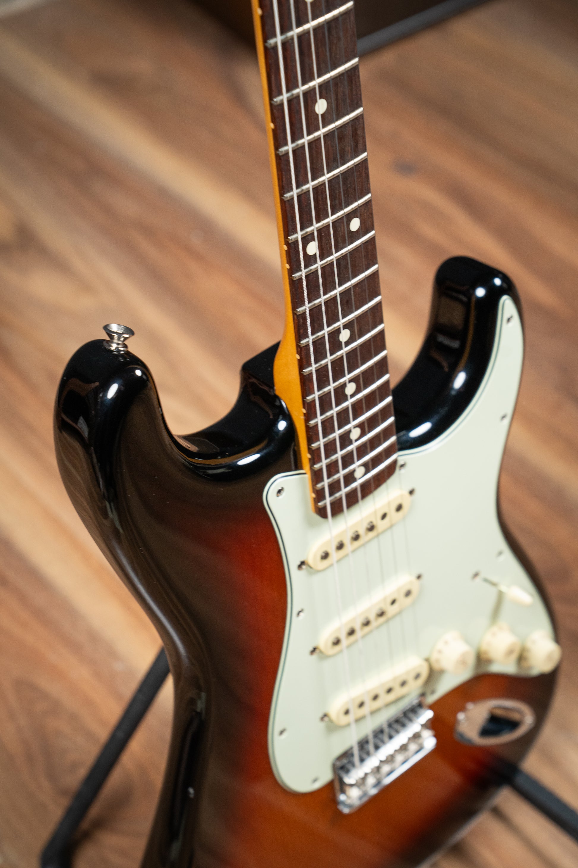 Fender Robert Cray Signature HT Stratocaster w/Gigbag - Sunburst - Pre-Owned