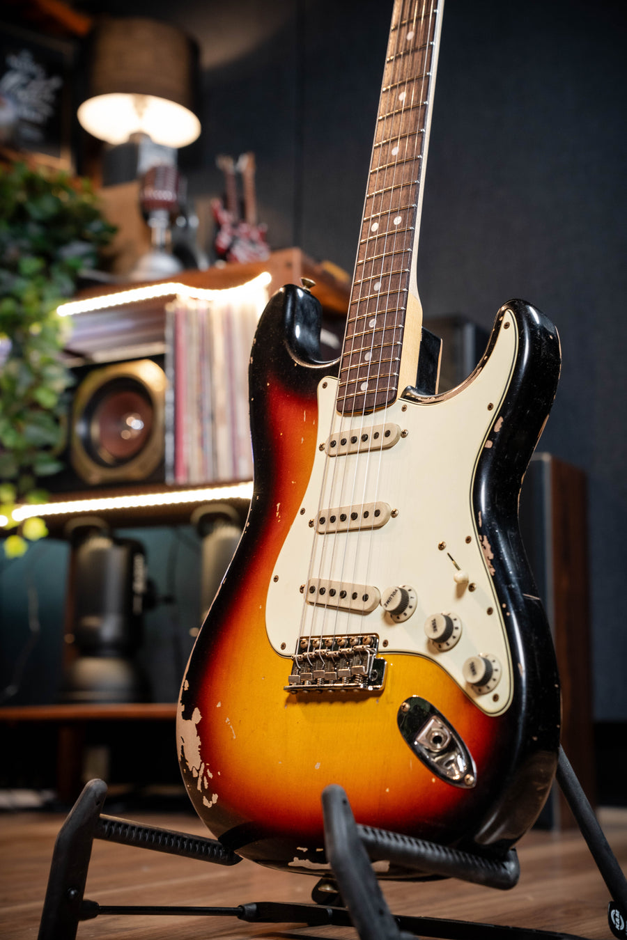Fender Custom Shop Michael Landau Signature 1968 Stratocaster - Bleached 3-Color Sunburst