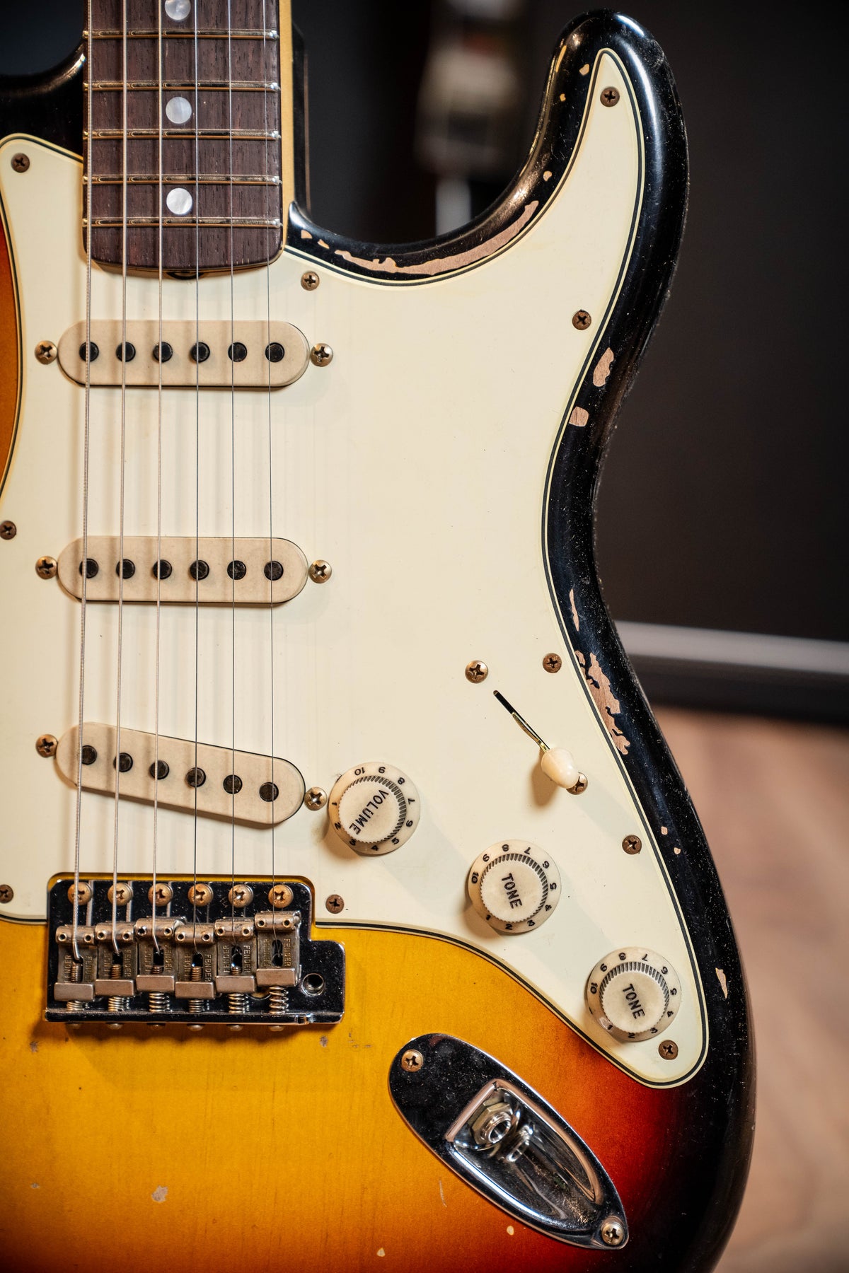 Fender Custom Shop Michael Landau Signature 1968 Stratocaster - Bleached 3-Color Sunburst