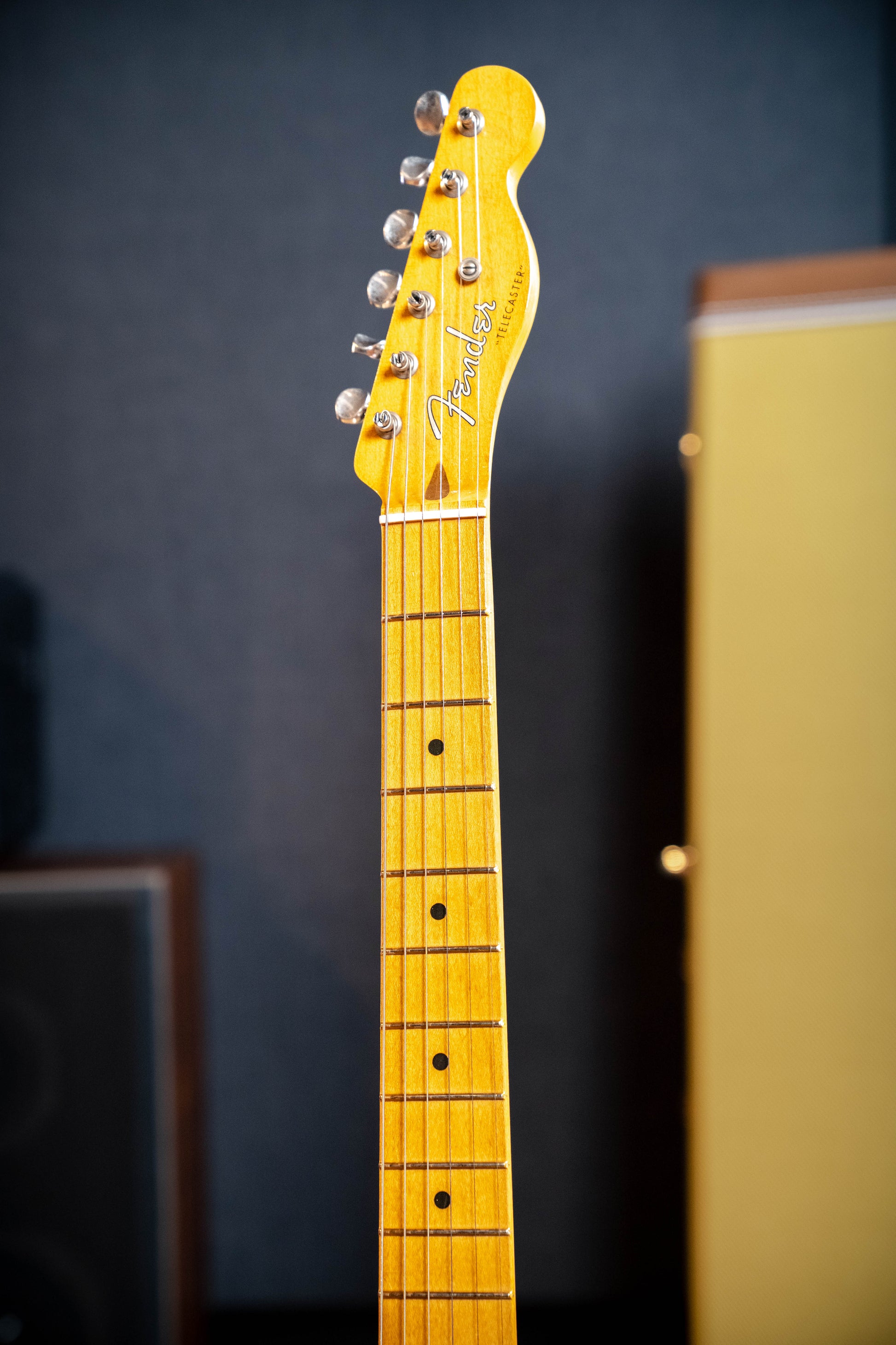 Fender Vintera II Limited Edition Road Worn '50s Telecaster - Butterscotch Blonde