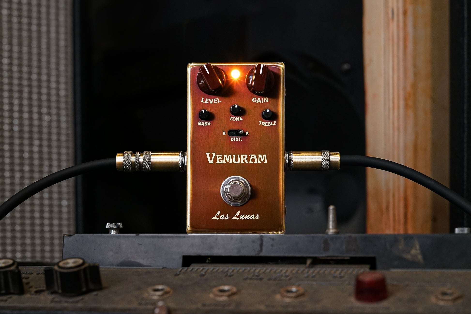 Vemuram Las Lunas Distortion Pedal