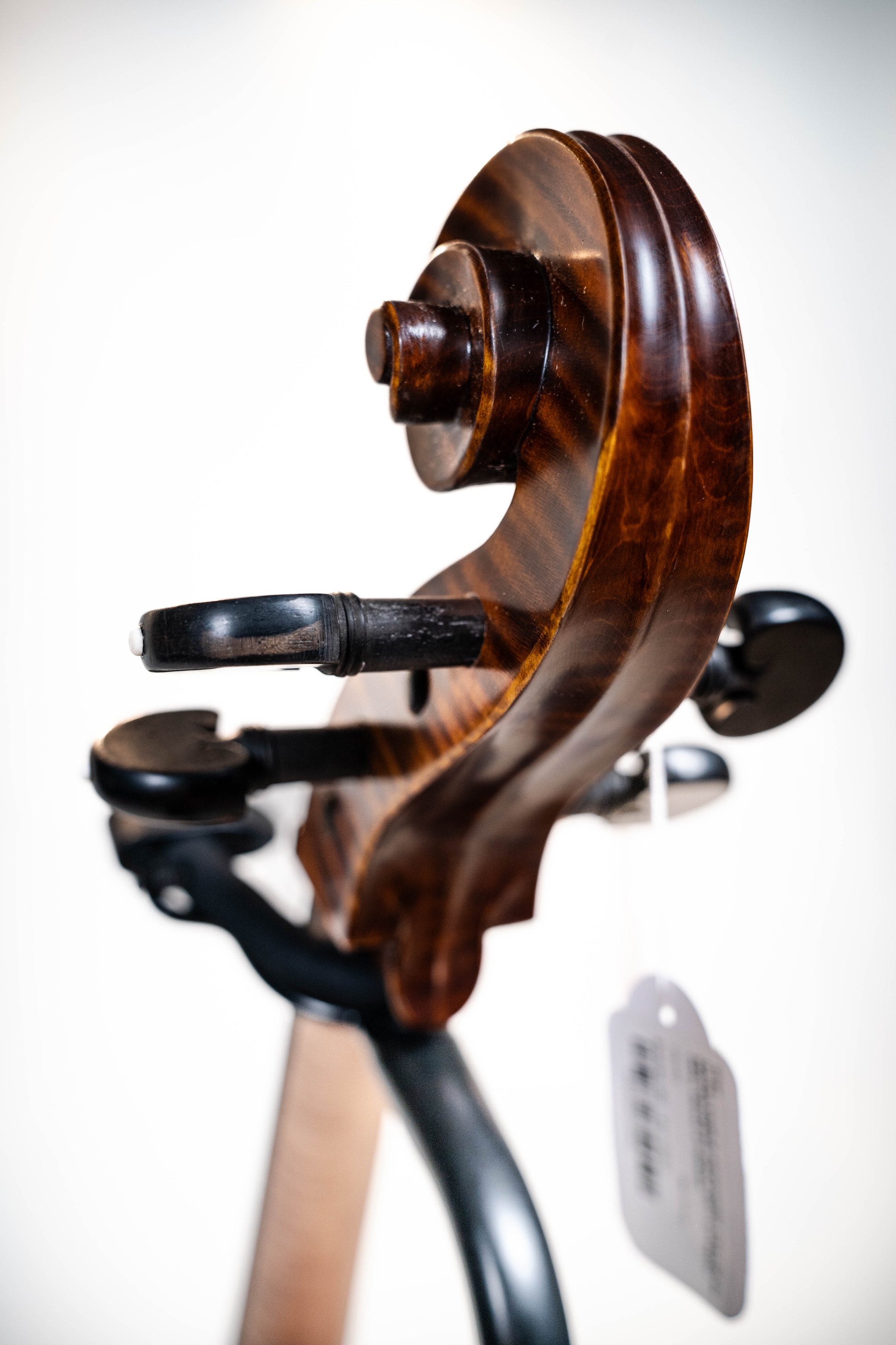 GLIGA VASILE ADVANCED CELLO 4/4 INSTRUMENT ONLY INCLUDES PROFESSIONAL SET UP WITH OPAL GOLD STRINGS