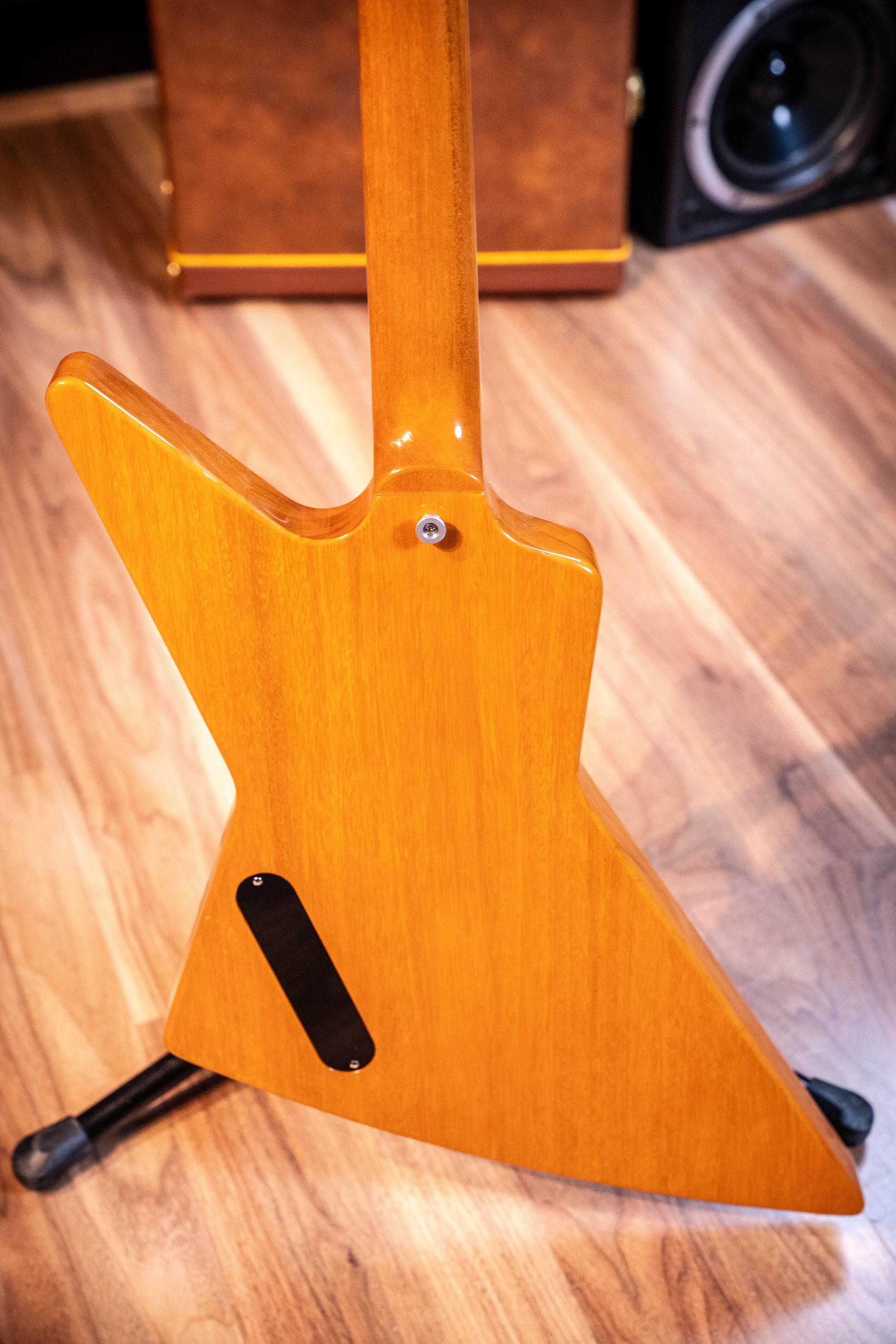 Gibson 70's Explorer w/Case - Antique Natural - Pre-Owned (#213140139)