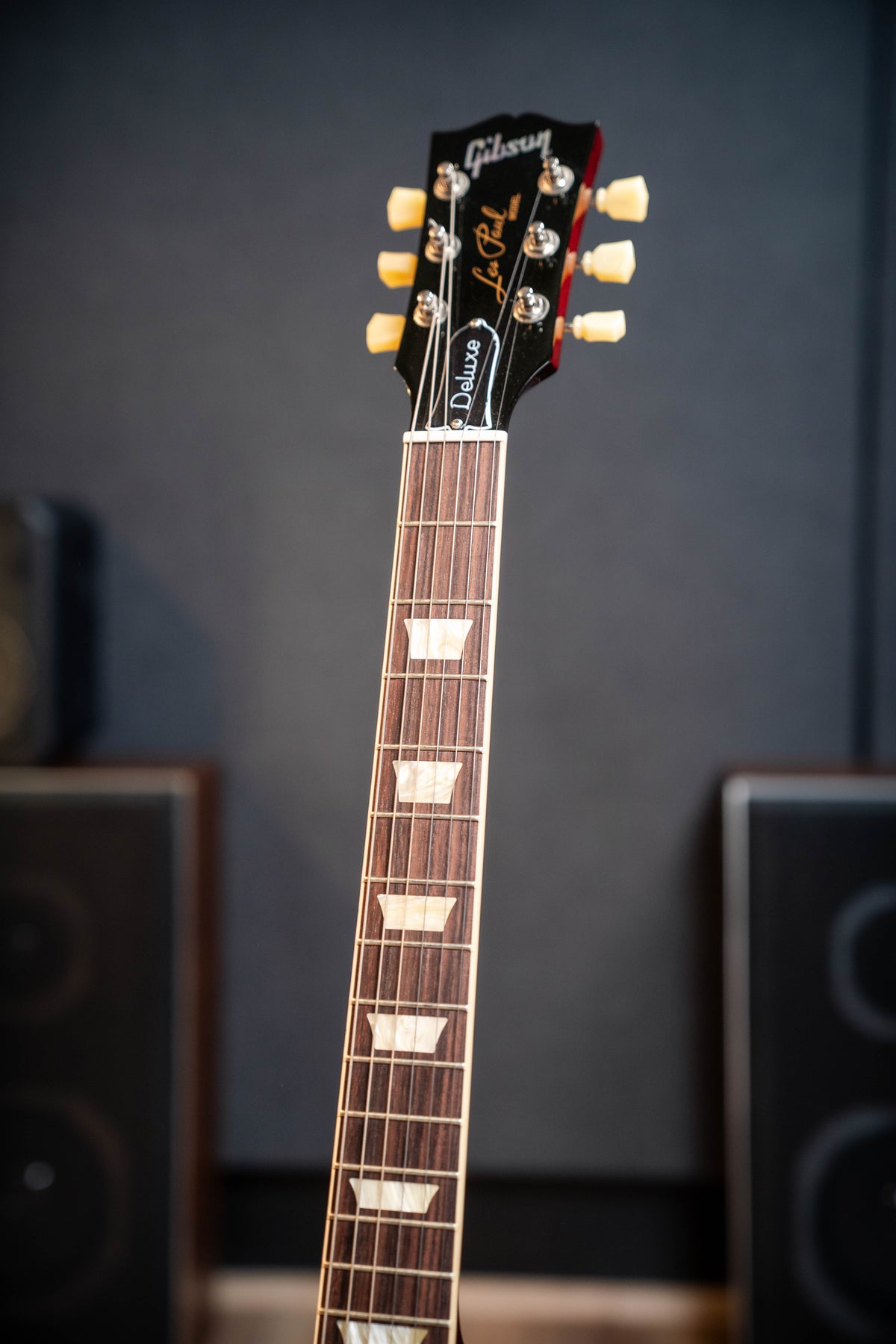Gibson 2022 Les Paul Deluxe - Heritage Cherry - Pre-Owned