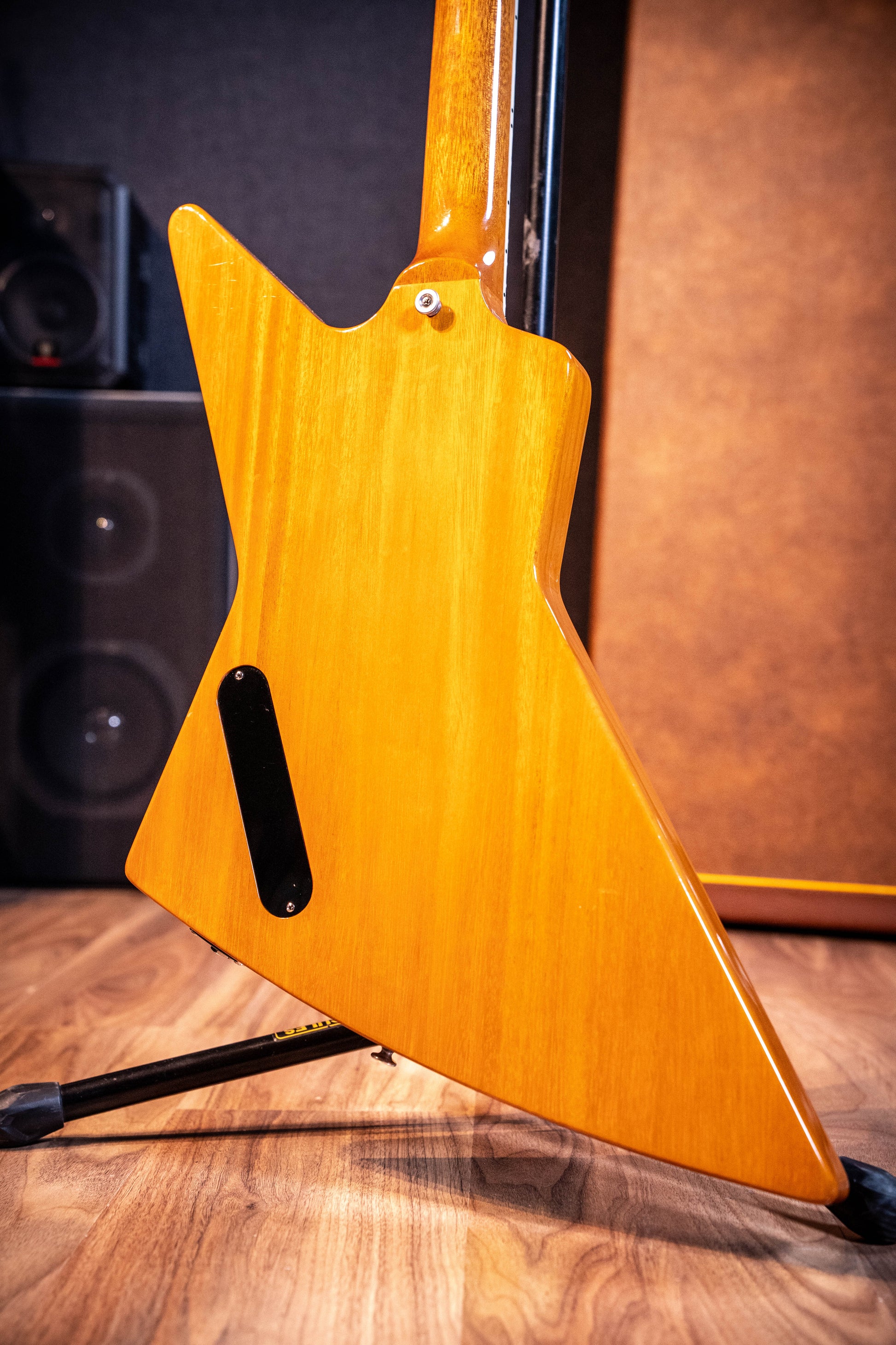 Gibson 70's Explorer w/Case - Antique Natural - Pre-Owned (#213140139)