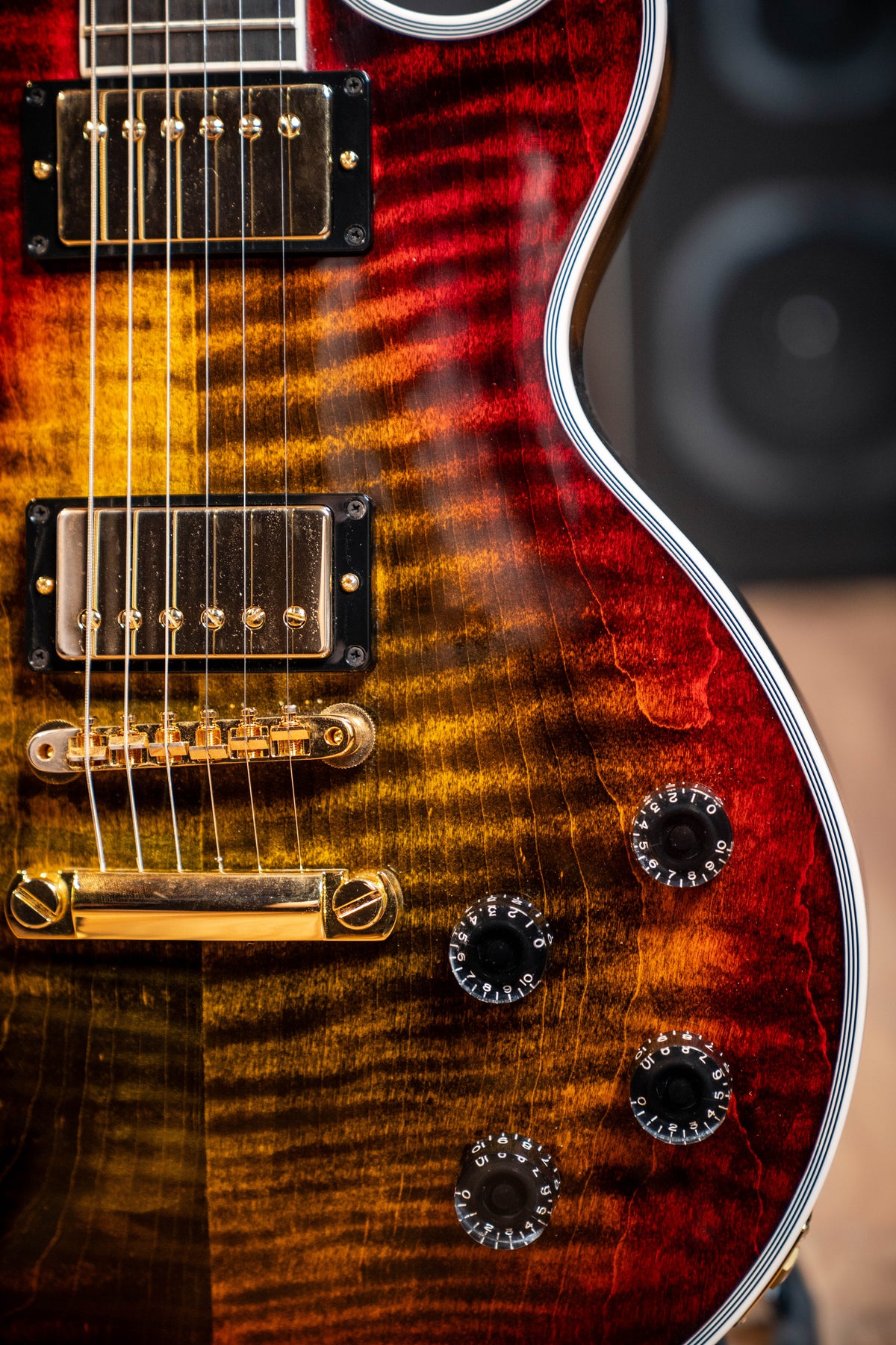 Gibson 2025 Les Paul Axcess Custom - Bengal Burst / Figured Top - Pre-Owned