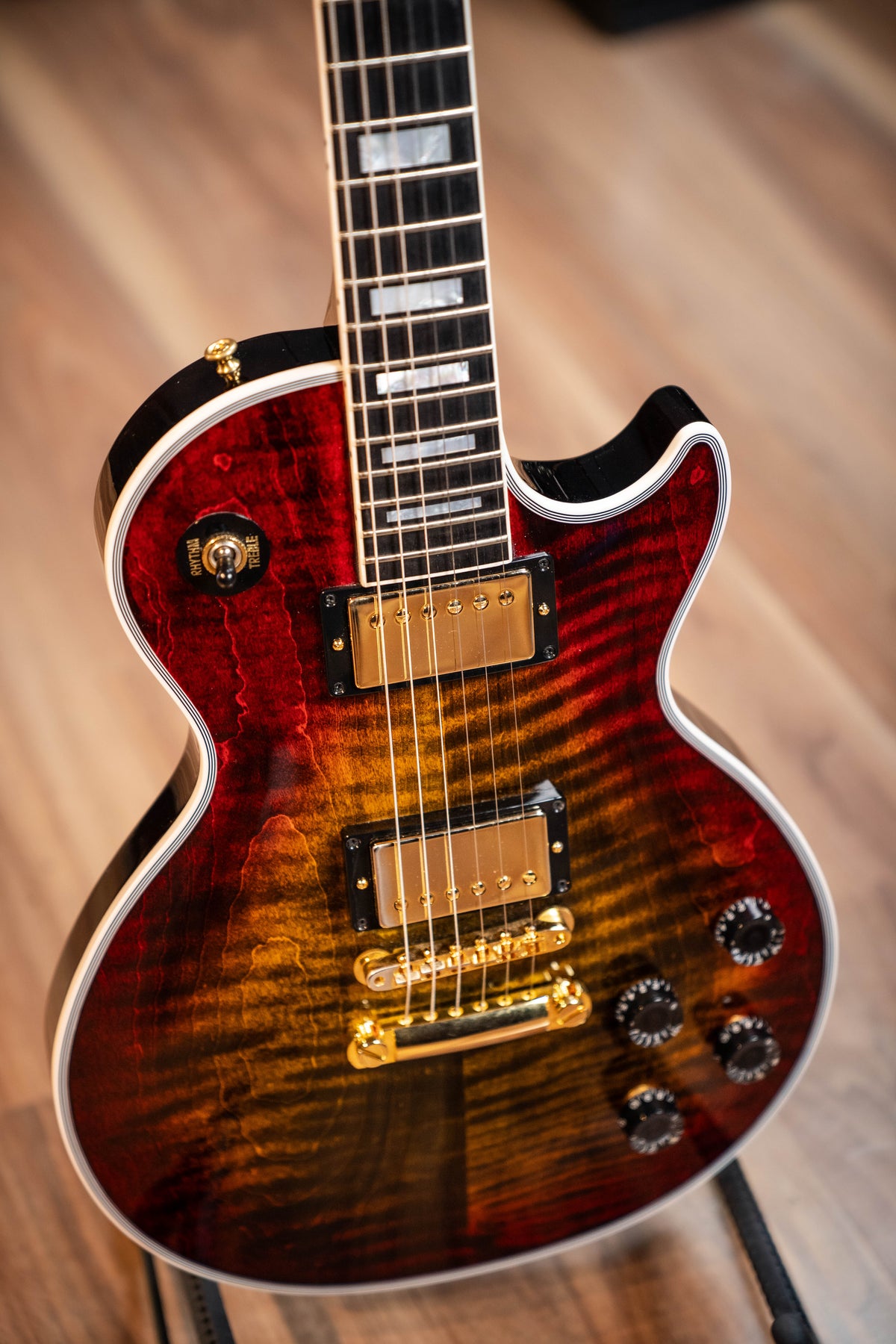 Gibson 2025 Les Paul Axcess Custom - Bengal Burst / Figured Top - Pre-Owned
