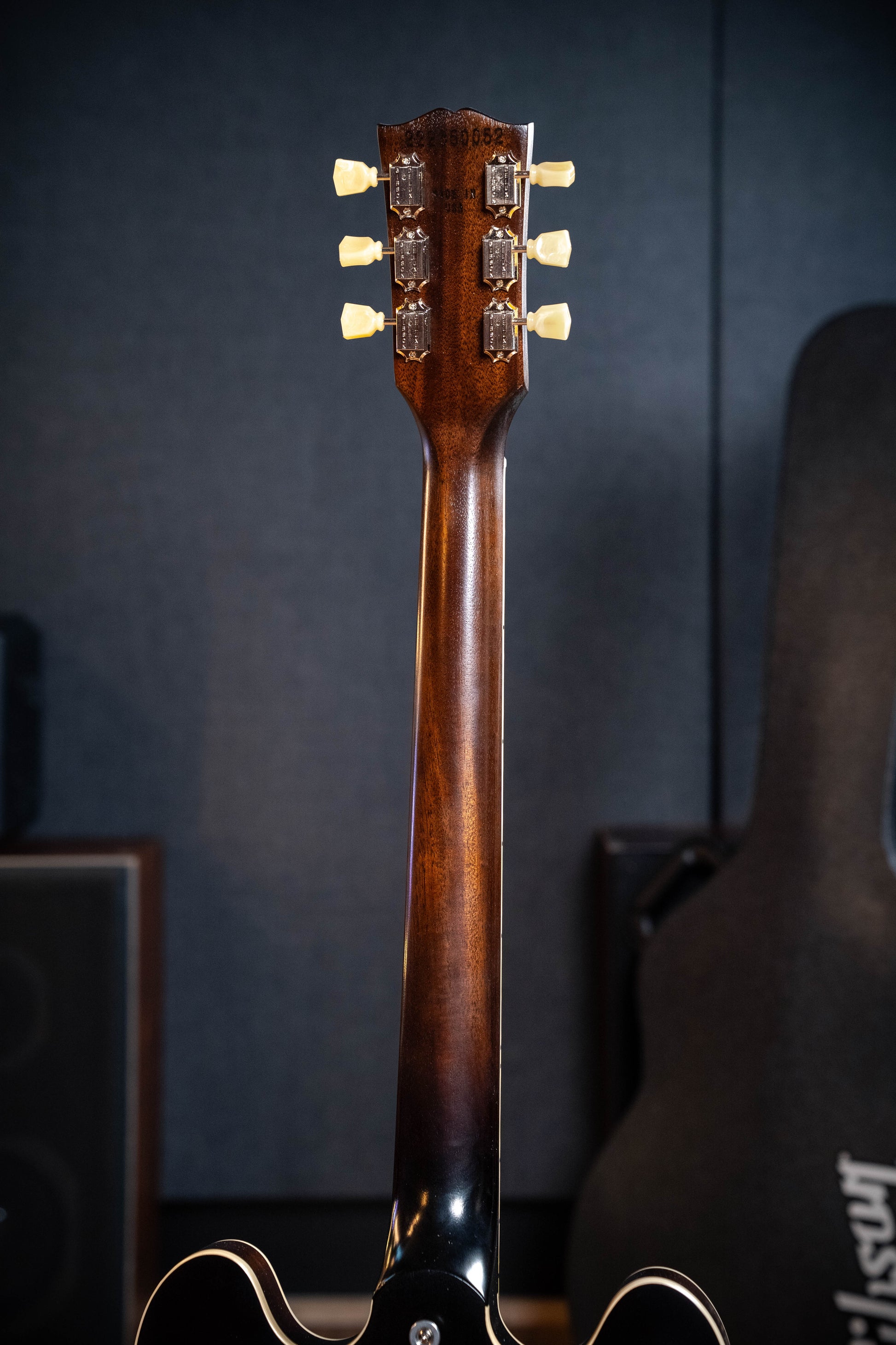 Gibson ES-335 Satin w/Case - Vintage Burst - Pre-Owned
