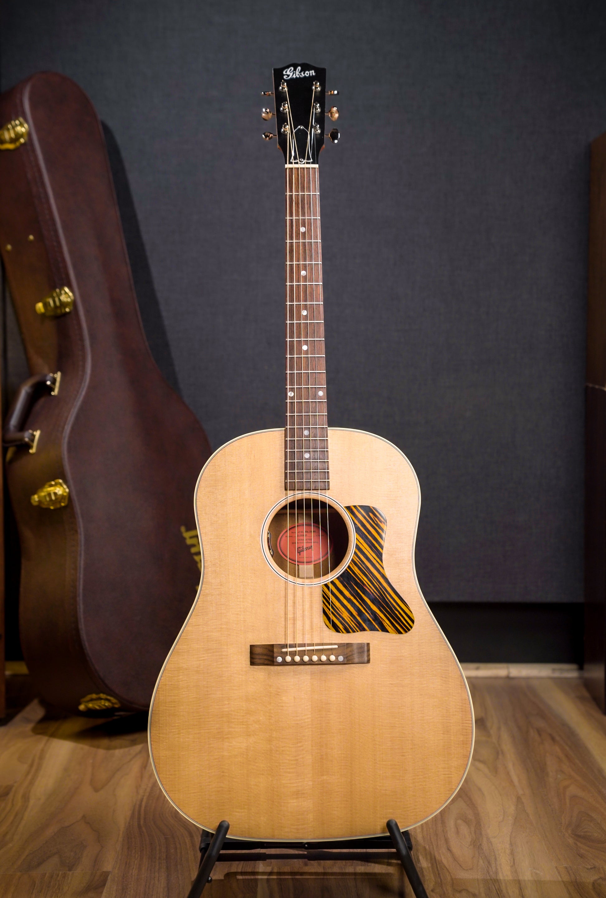 Gibson J-35 '30s Faded Acoustic Guitar - Pre-Owned