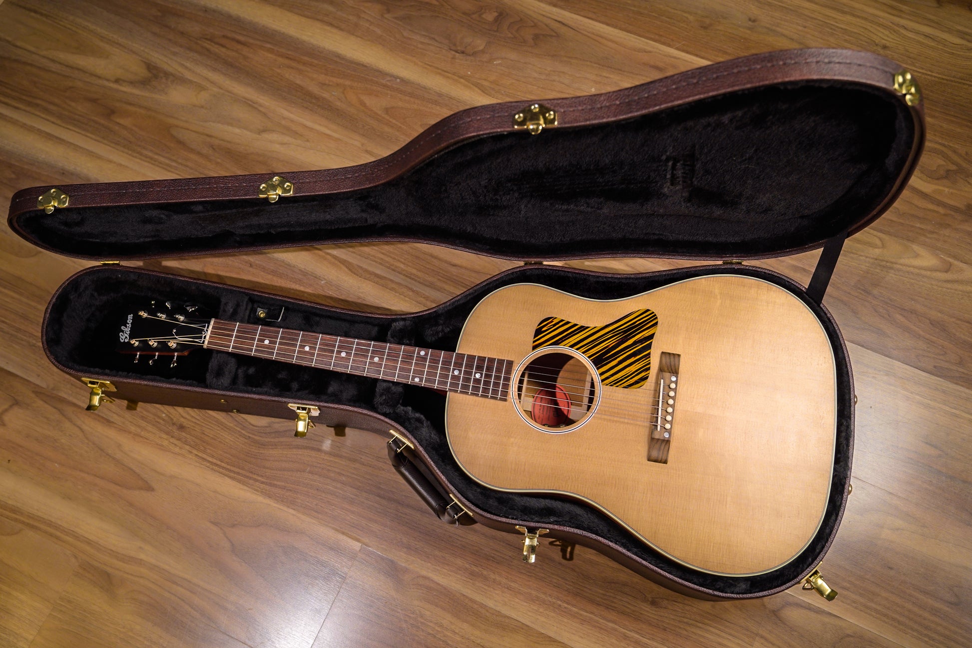 Gibson J-35 '30s Faded Acoustic Guitar - Pre-Owned