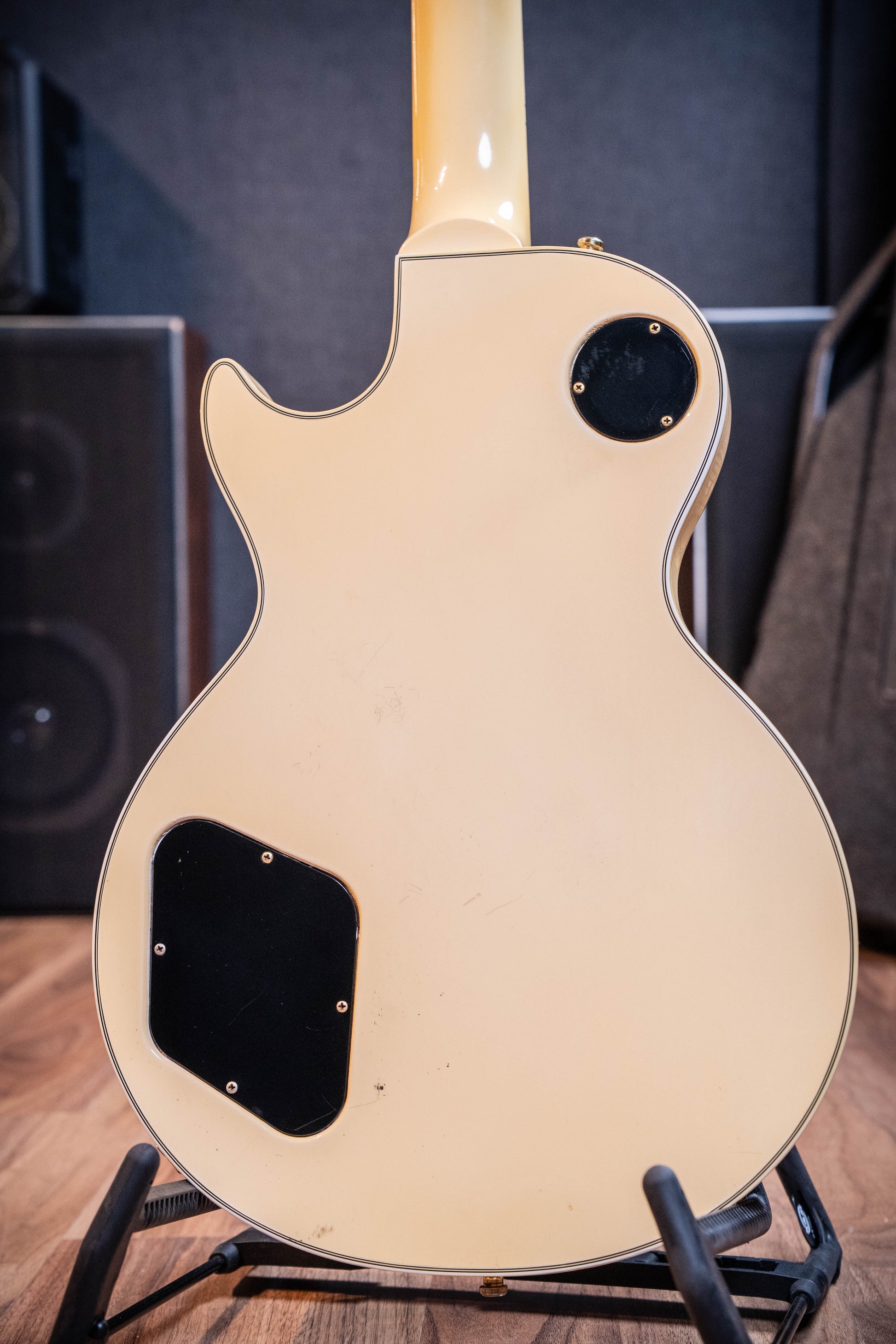 Gibson '87 Les Paul Custom w/Chainsaw Case - Classic White - Pre-Owned