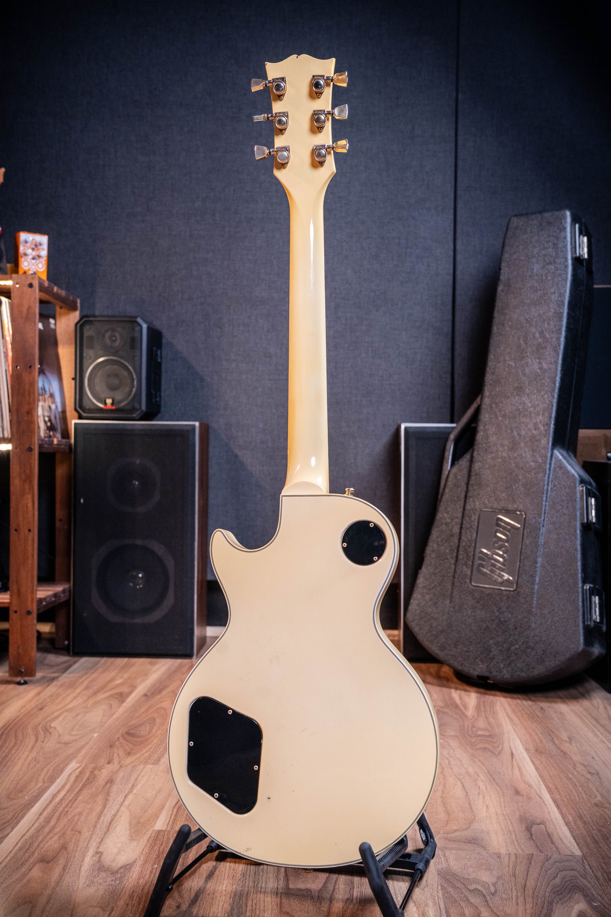 Gibson '87 Les Paul Custom w/Chainsaw Case - Classic White - Pre-Owned