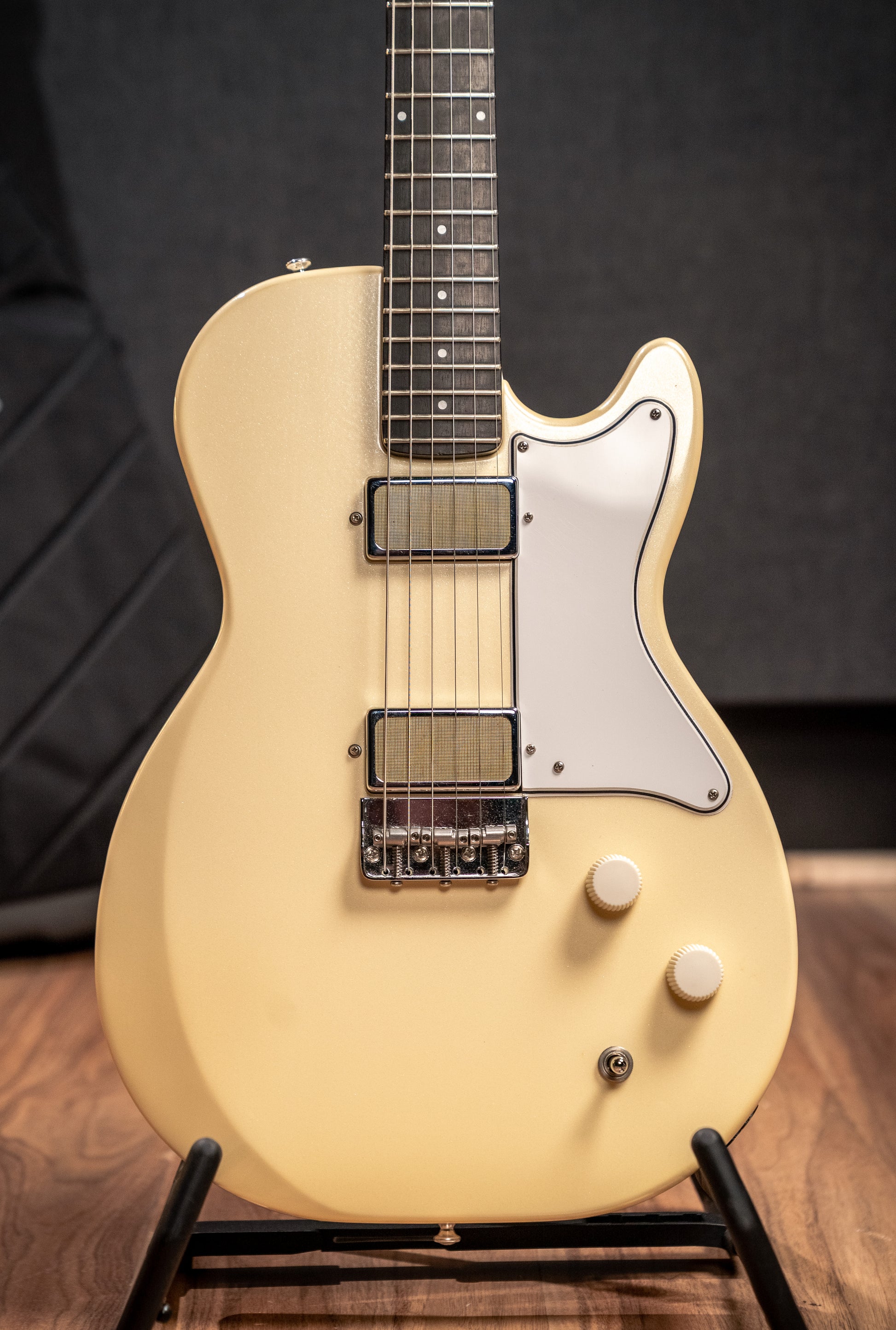 Harmony Jupiter w/Mono Bag - Pearl White - Pre-Owned