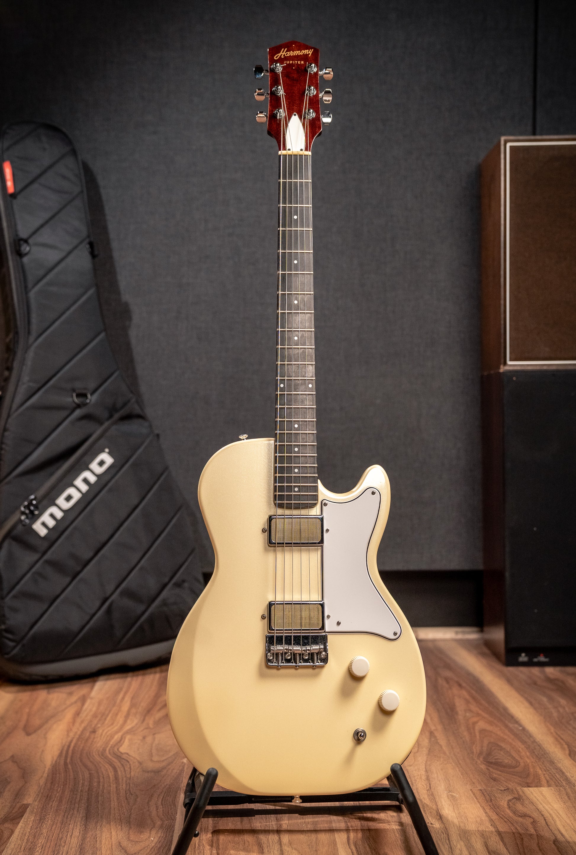 Harmony Jupiter w/Mono Bag - Pearl White - Pre-Owned