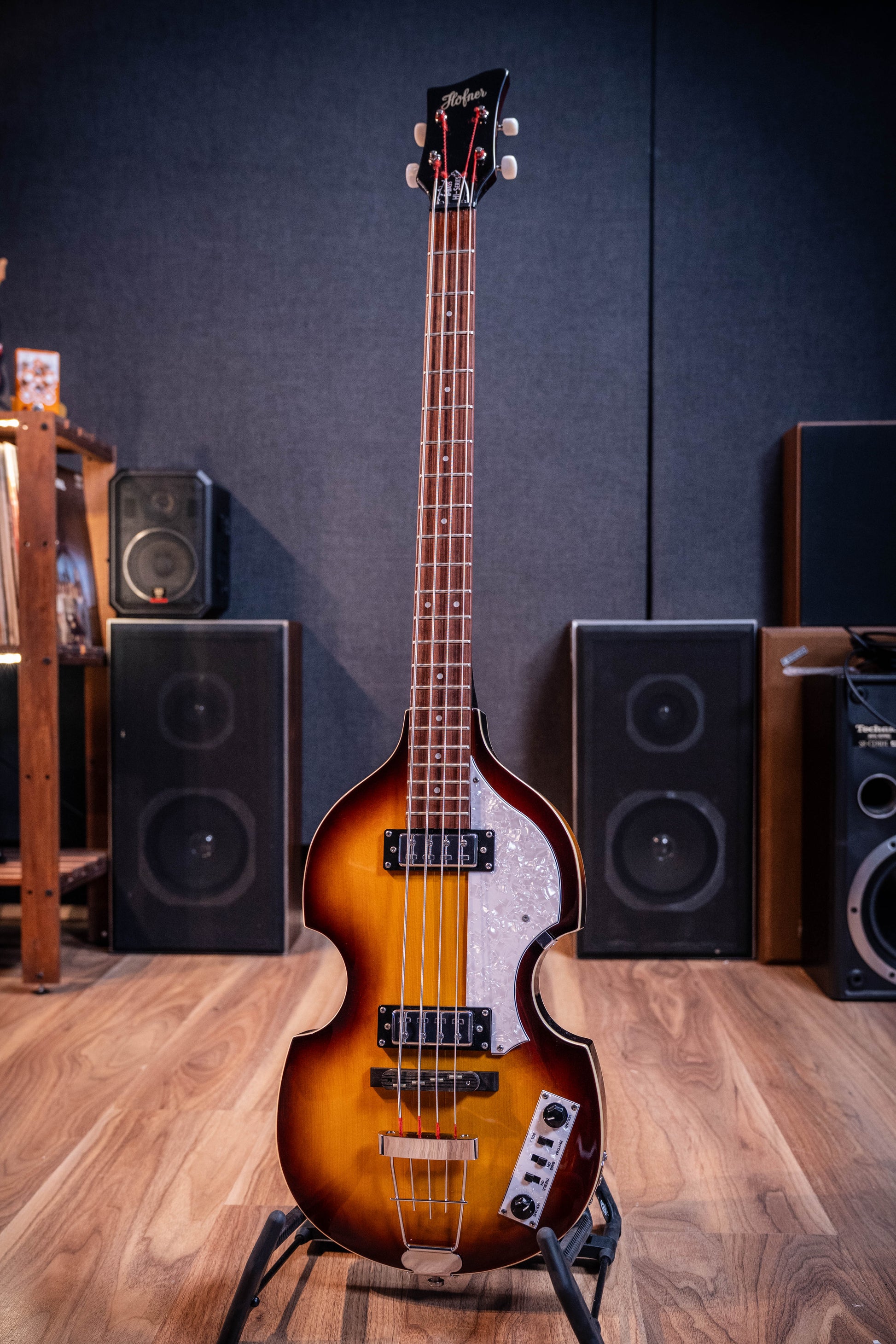 Hofner Ignition Series Beatle Bass w/Case - Pre-Owned