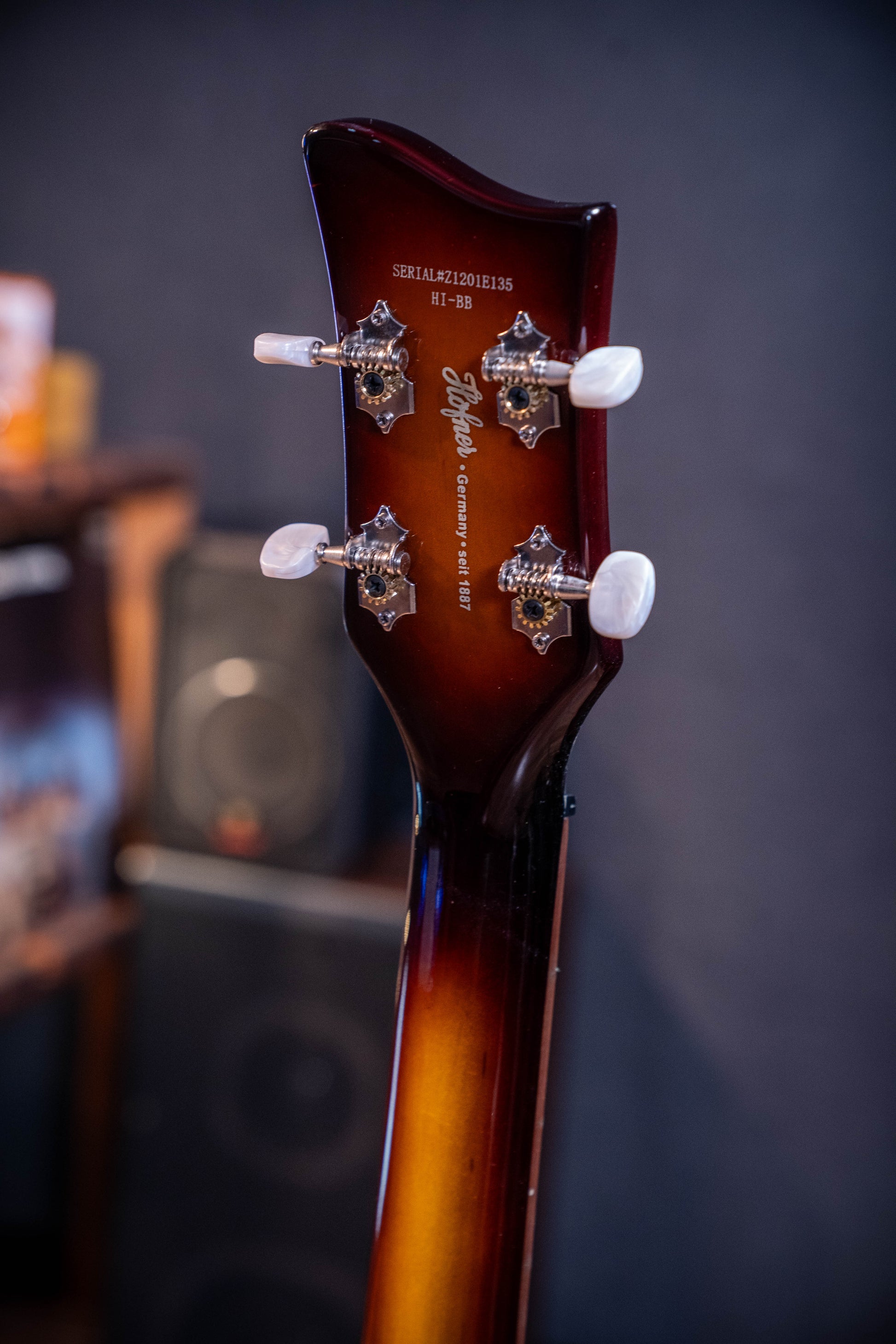 Hofner Ignition Series Beatle Bass w/Case - Pre-Owned