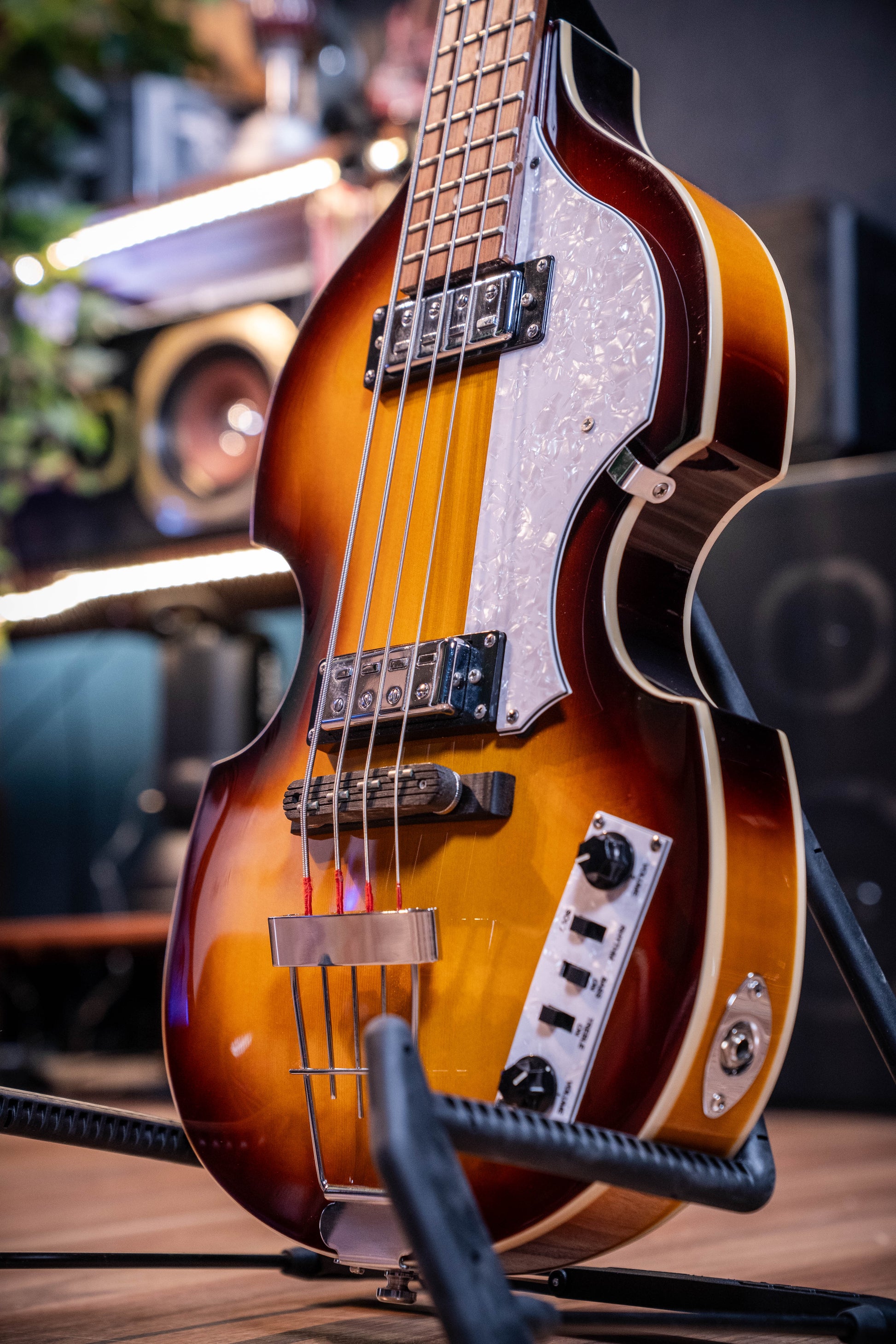 Hofner Ignition Series Beatle Bass w/Case - Pre-Owned