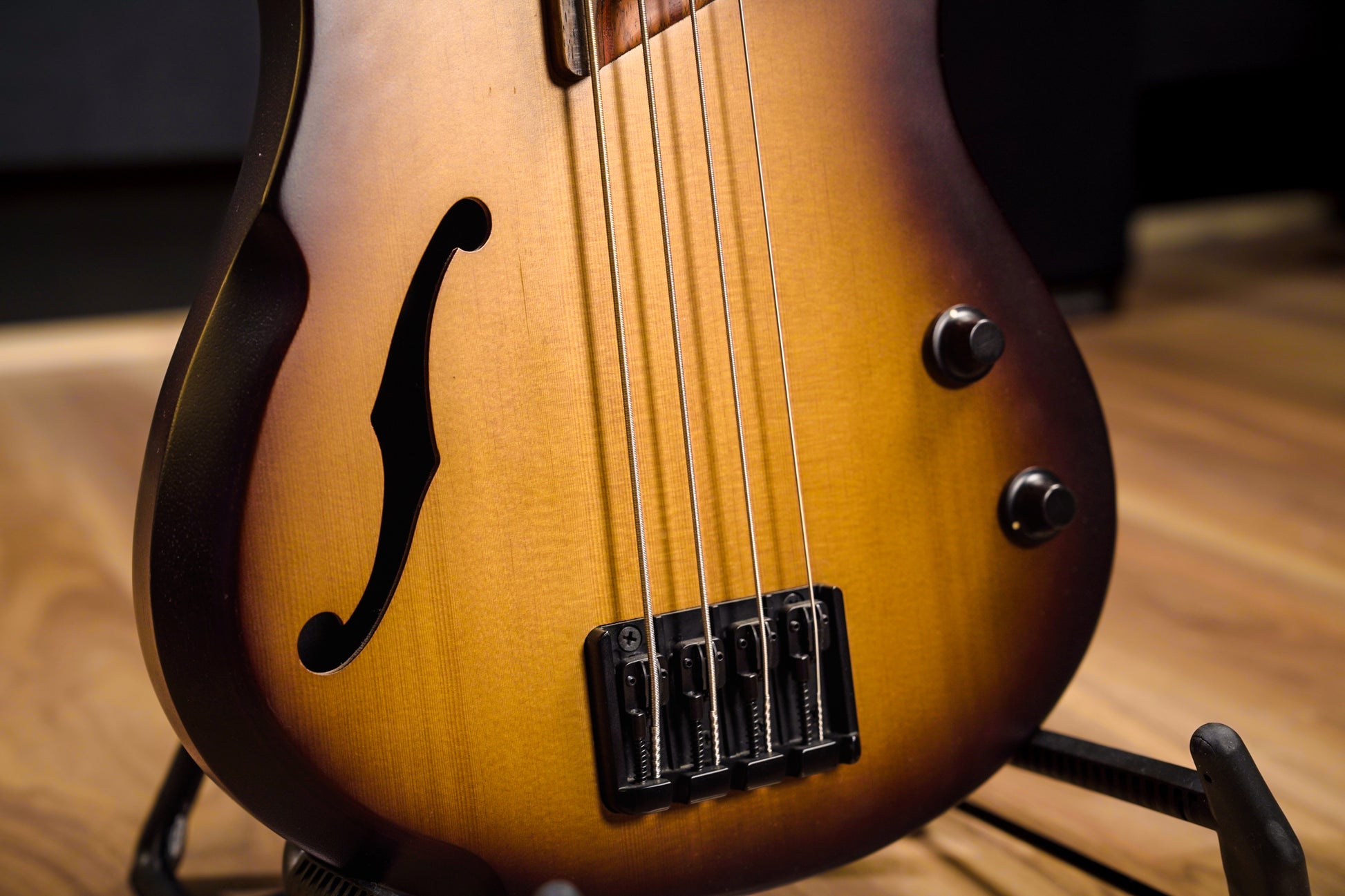 Ibanez SRH500F Fretless Bass - Pre-Owned