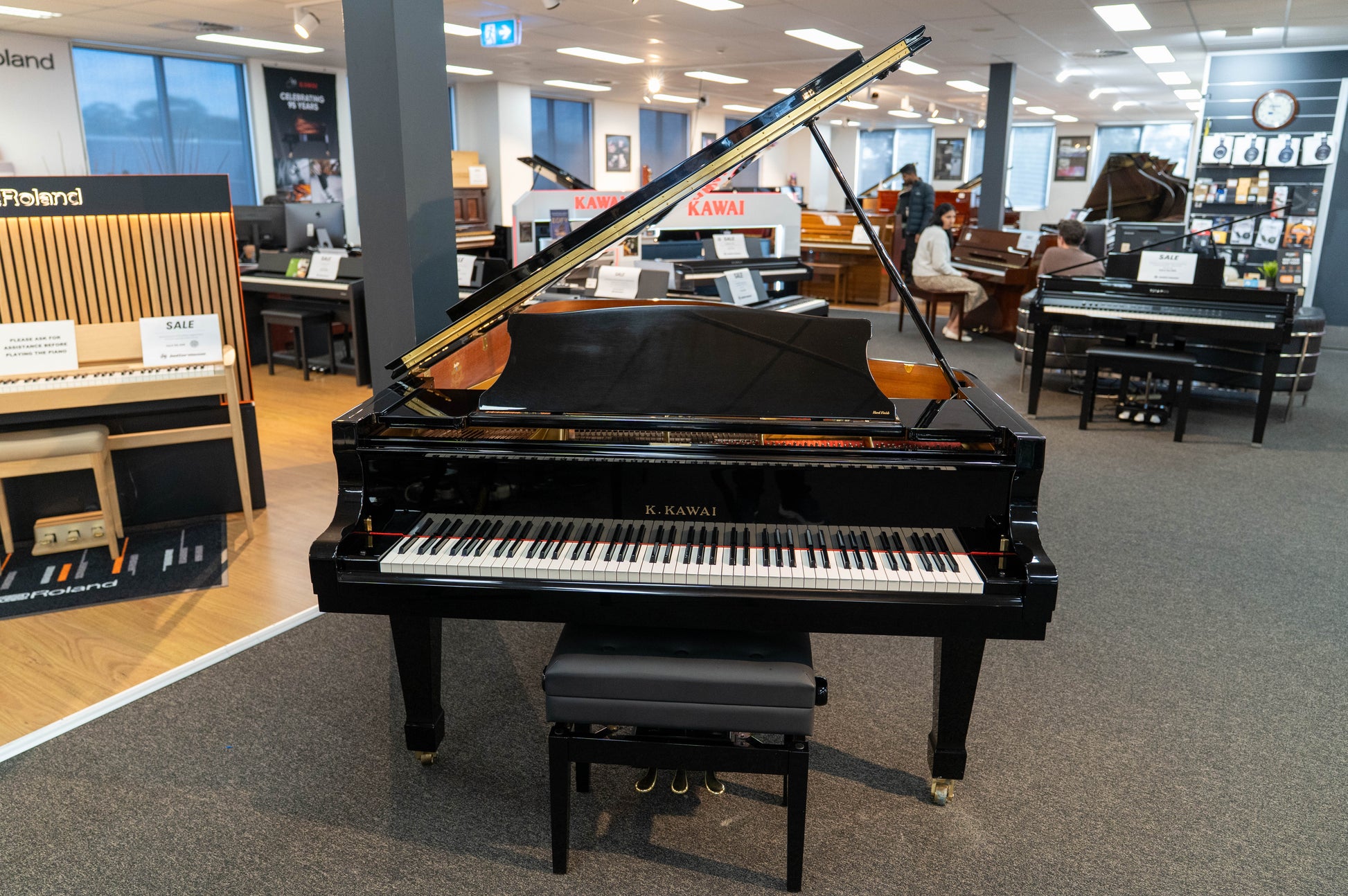 Kawai RX-7 227cm Grand Piano - Pre-Owned