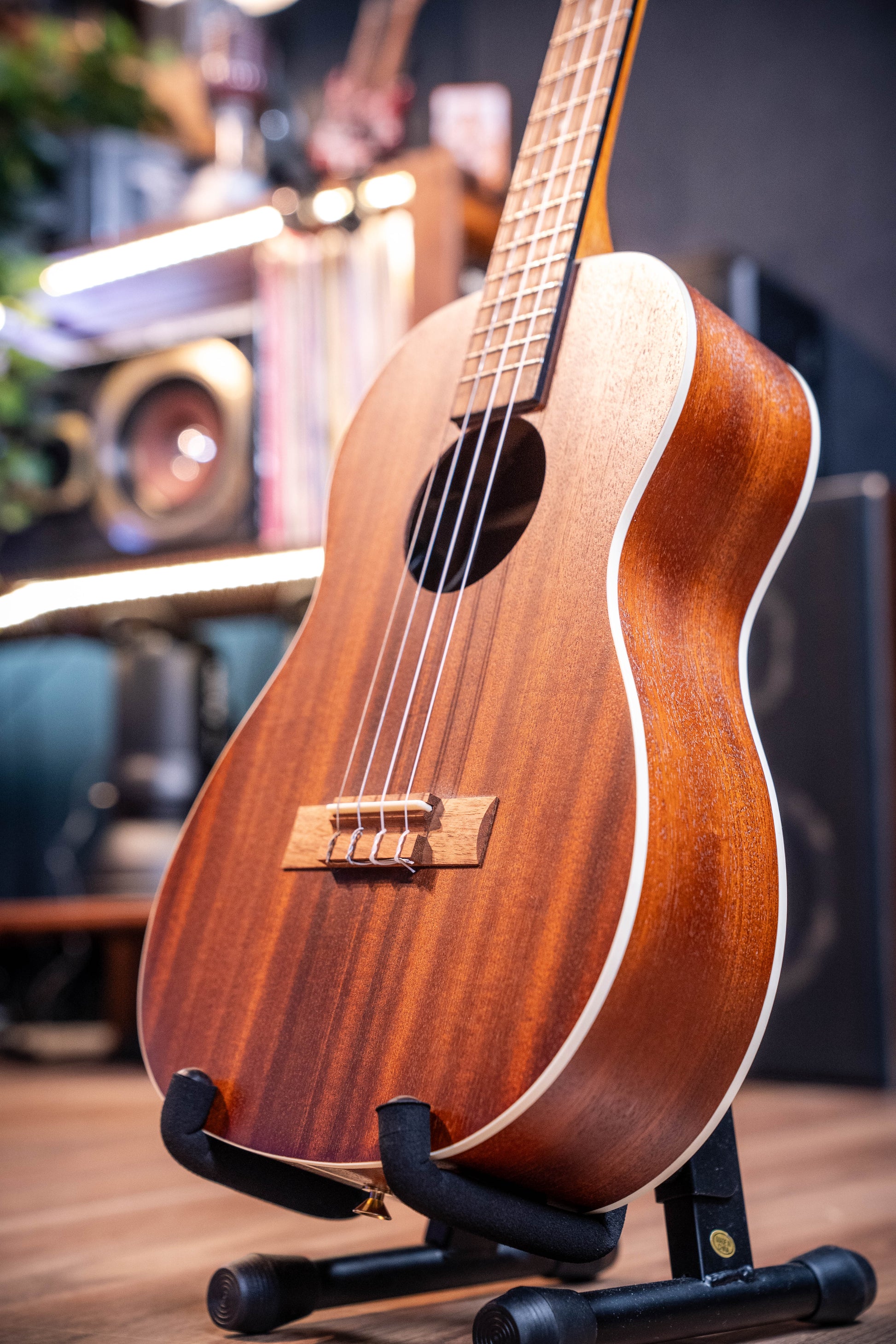 Kala KA-BE Baritone Ukulele w/Pickup + Case - Pre-Owned