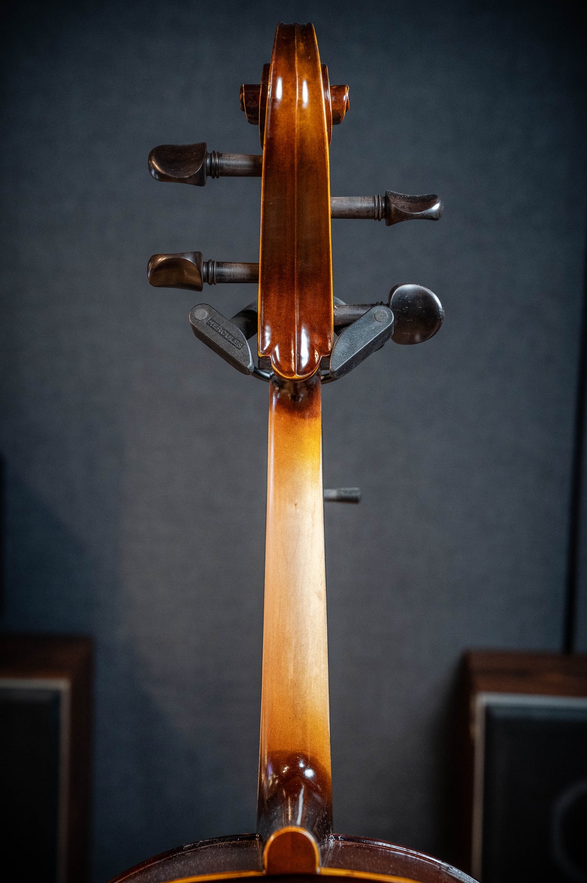 Kreisler #130 Beginner 4/4 Cello Outfit - Setup w/Larsen Aurora Strings