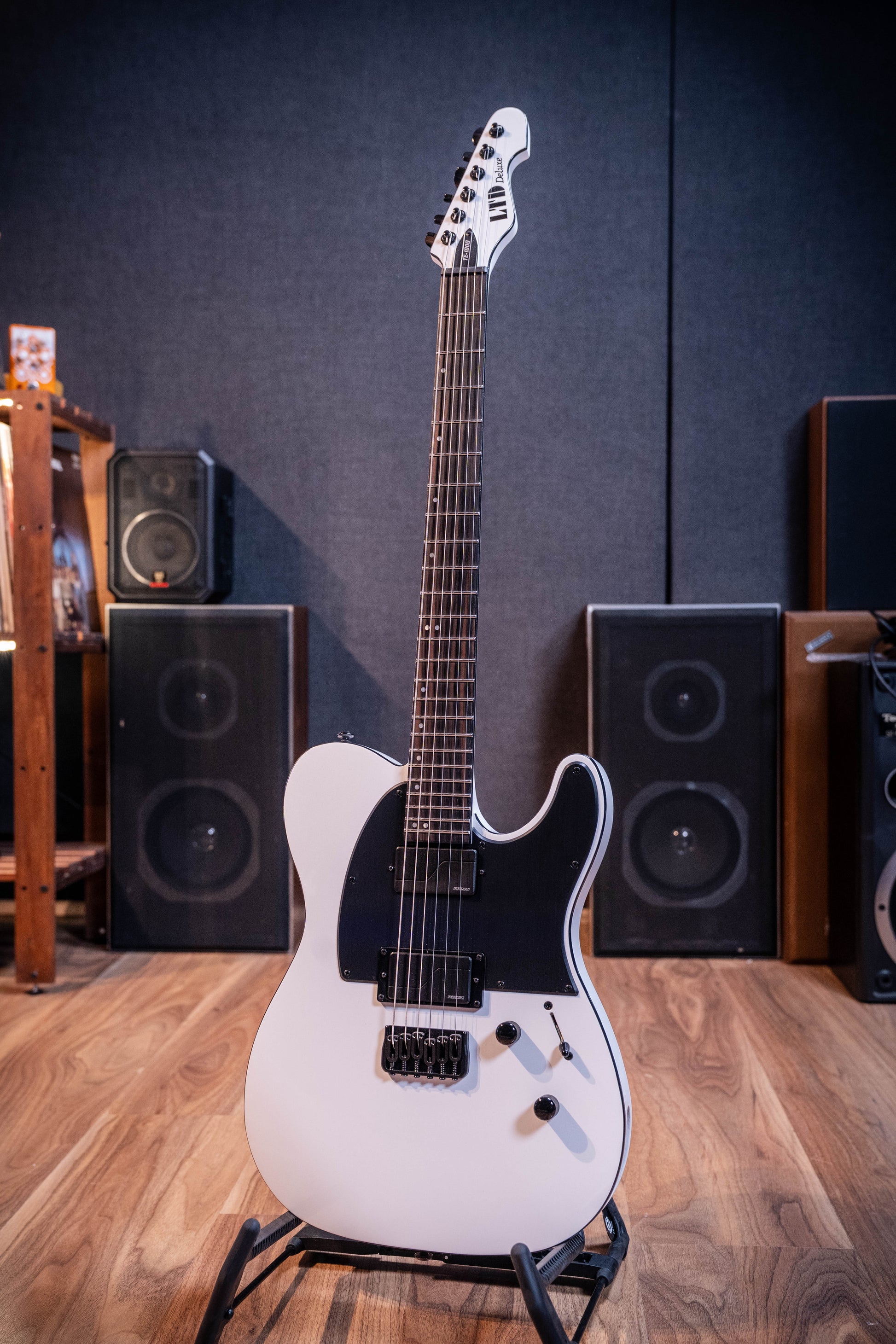LTD TE-1000 Electric Guitar - Snow White - Pre-Owned