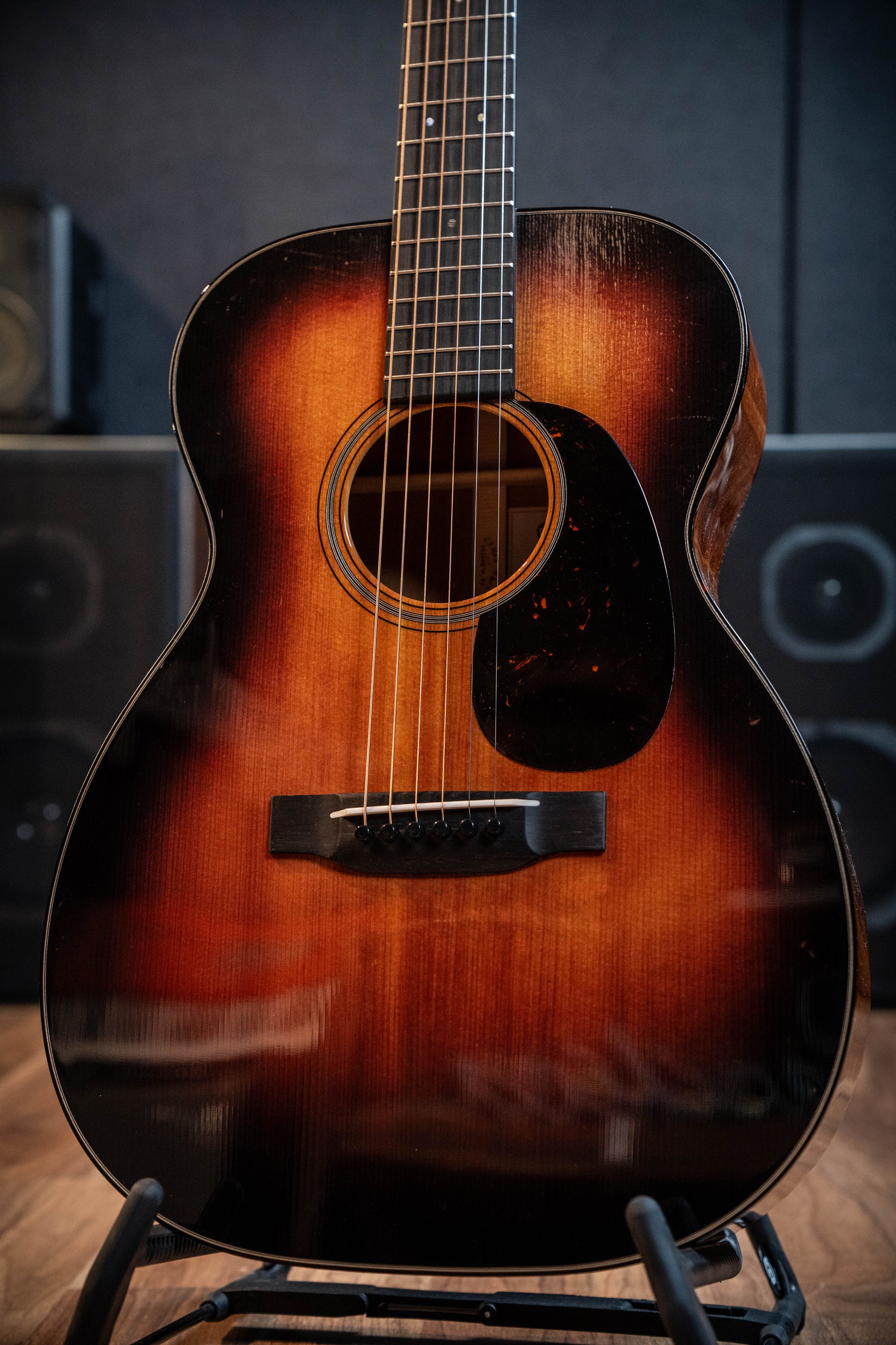 Martin 00-18 Joe Bonamassa Custom Artist Series Acoustic Guitar