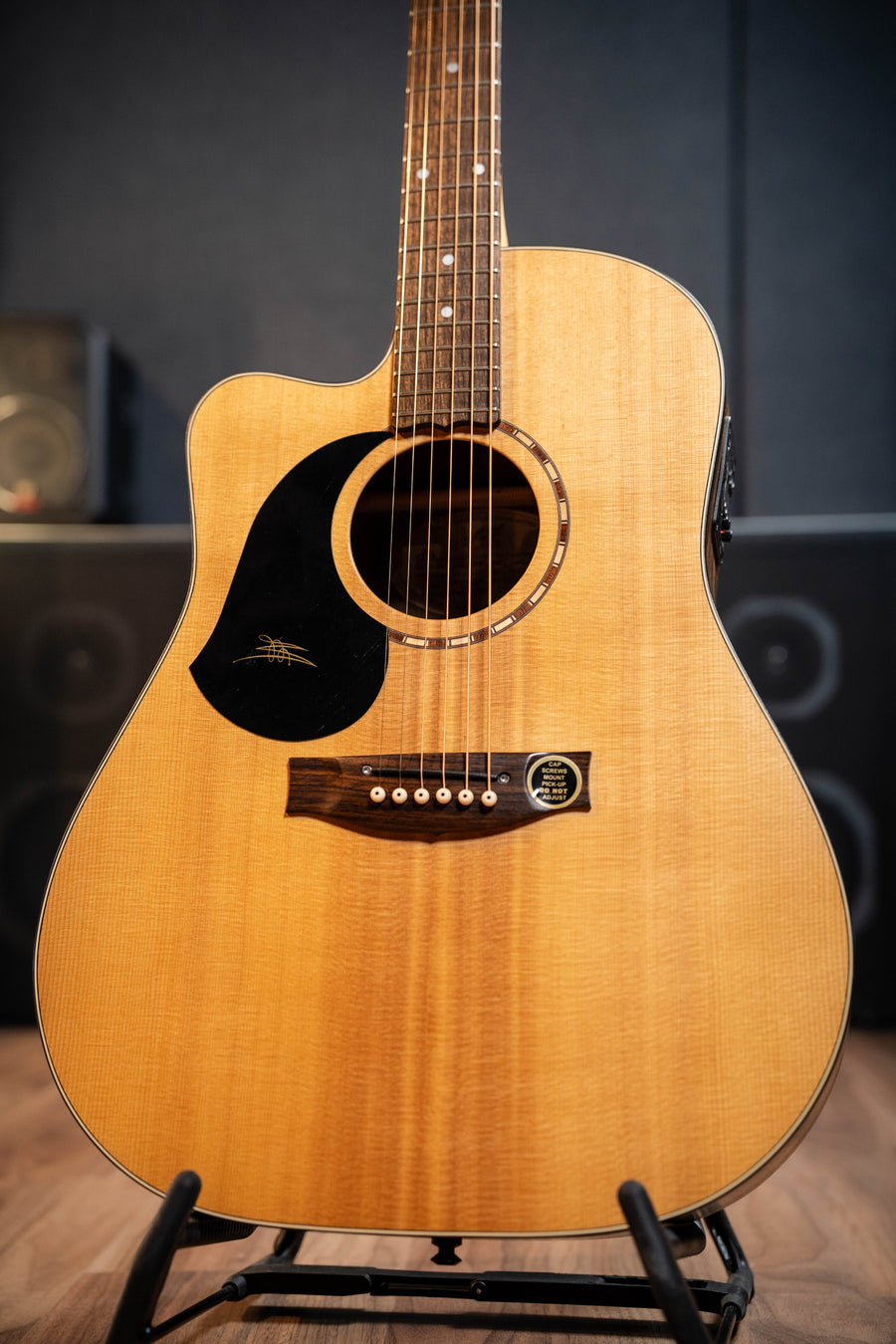 Maton EM325C/LH Acoustic Guitar - Left-Handed - Pre-Owned