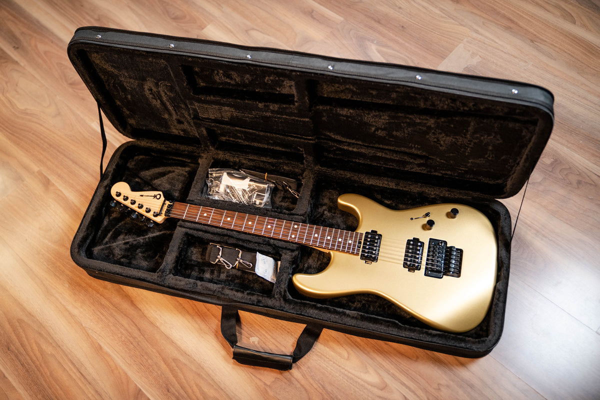 Charvel MIM Pro Mod San Dimas w/Semi-Hard Case - Gold - Pre-Owned