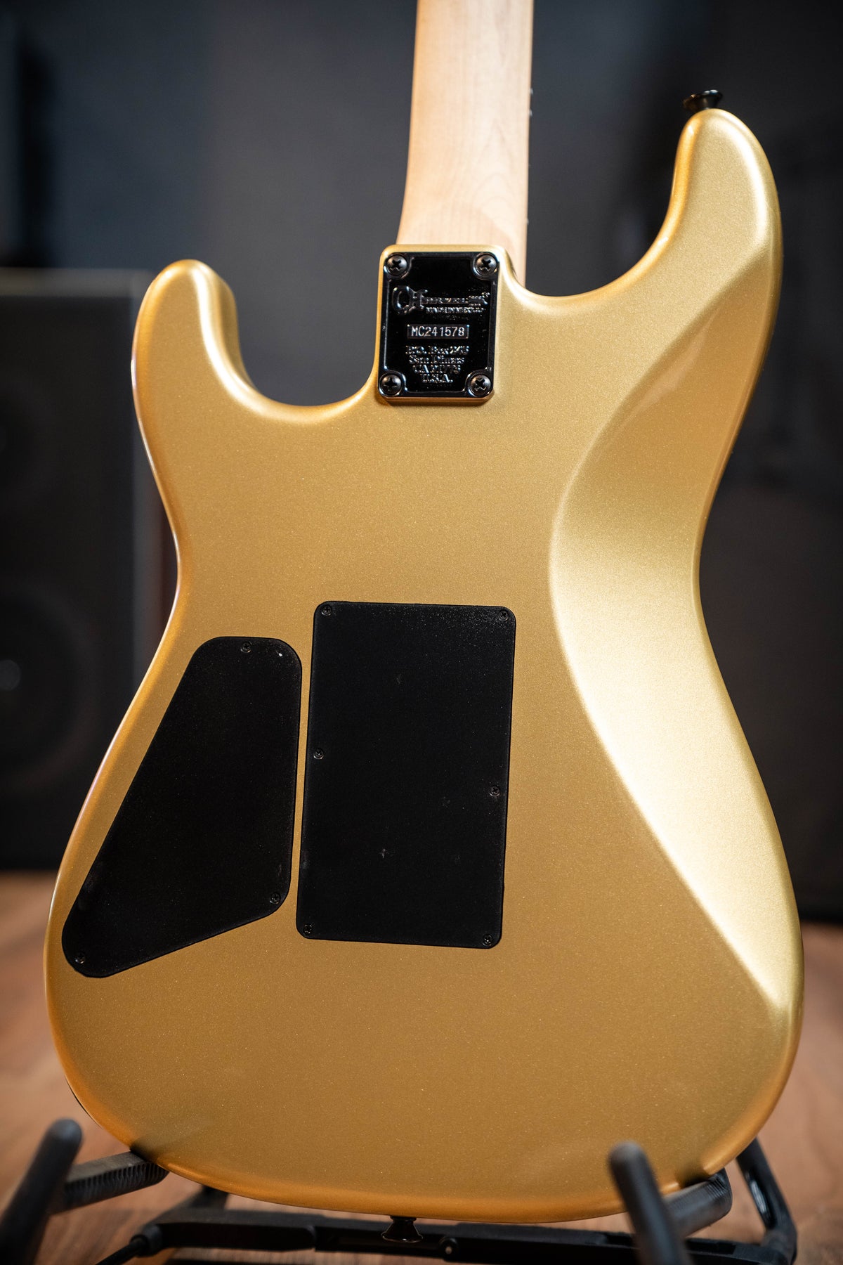 Charvel MIM Pro Mod San Dimas w/Semi-Hard Case - Gold - Pre-Owned