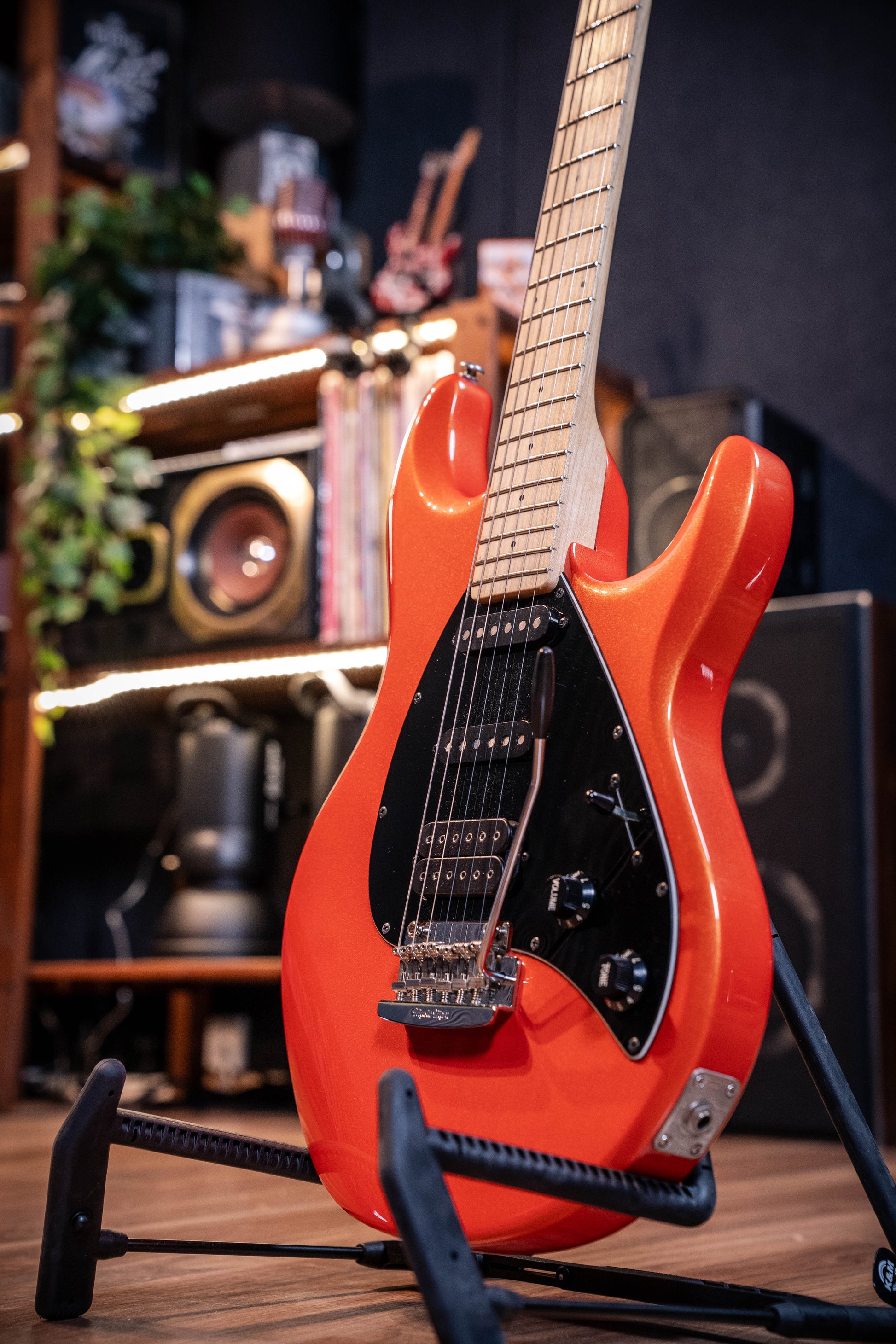 Musicman Silhouette Special w/Case - Orange Sparkle - Pre-Owned