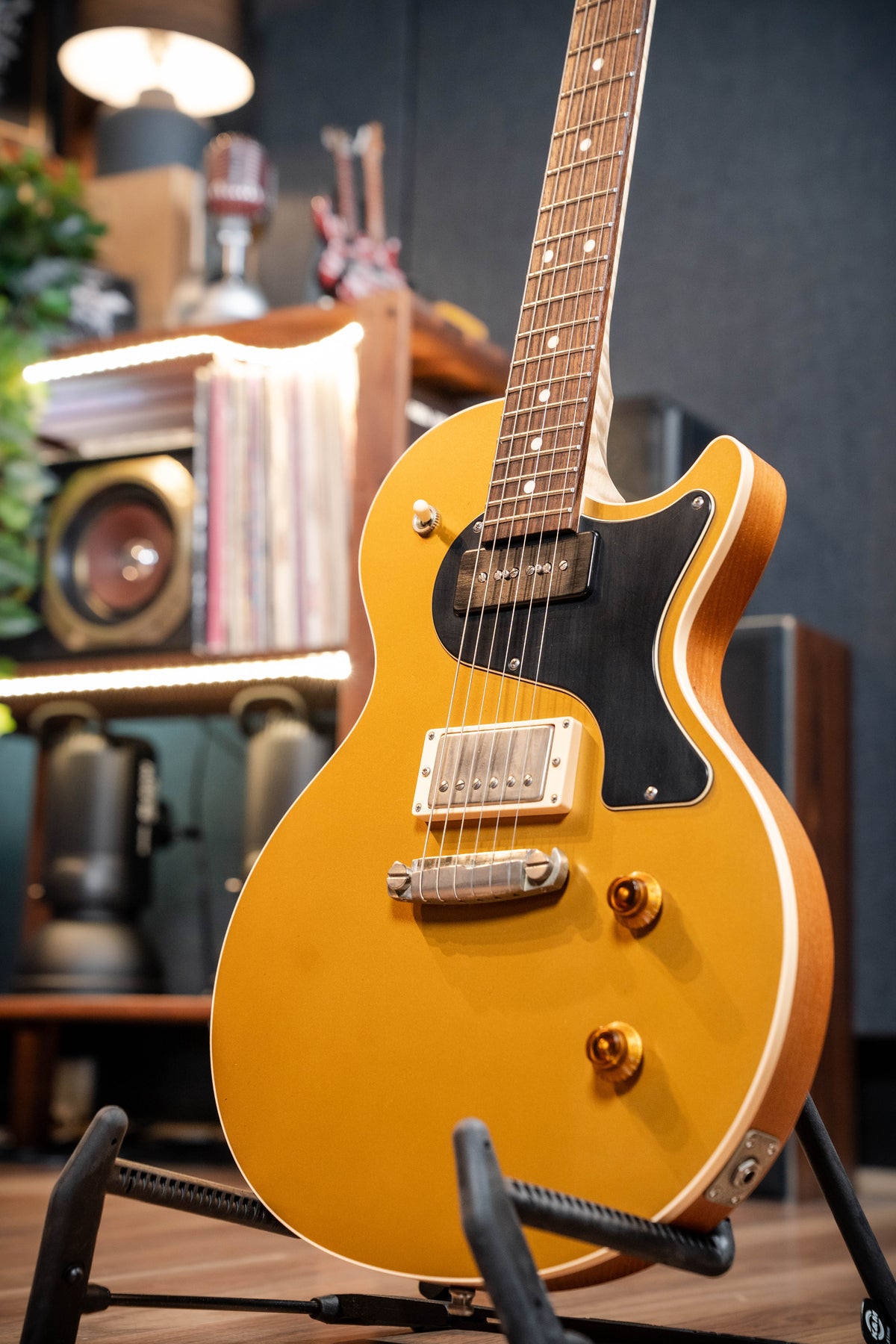 Nik Huber Krautster II w/OHC - Flamed Neck - Worn Gold