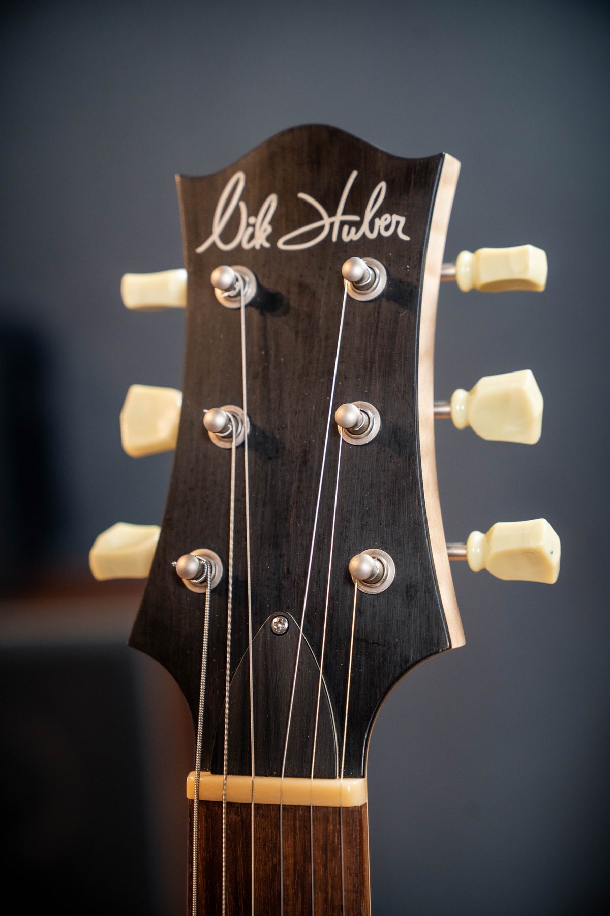 Nik Huber Krautster II w/OHC - Flamed Neck - Worn Gold