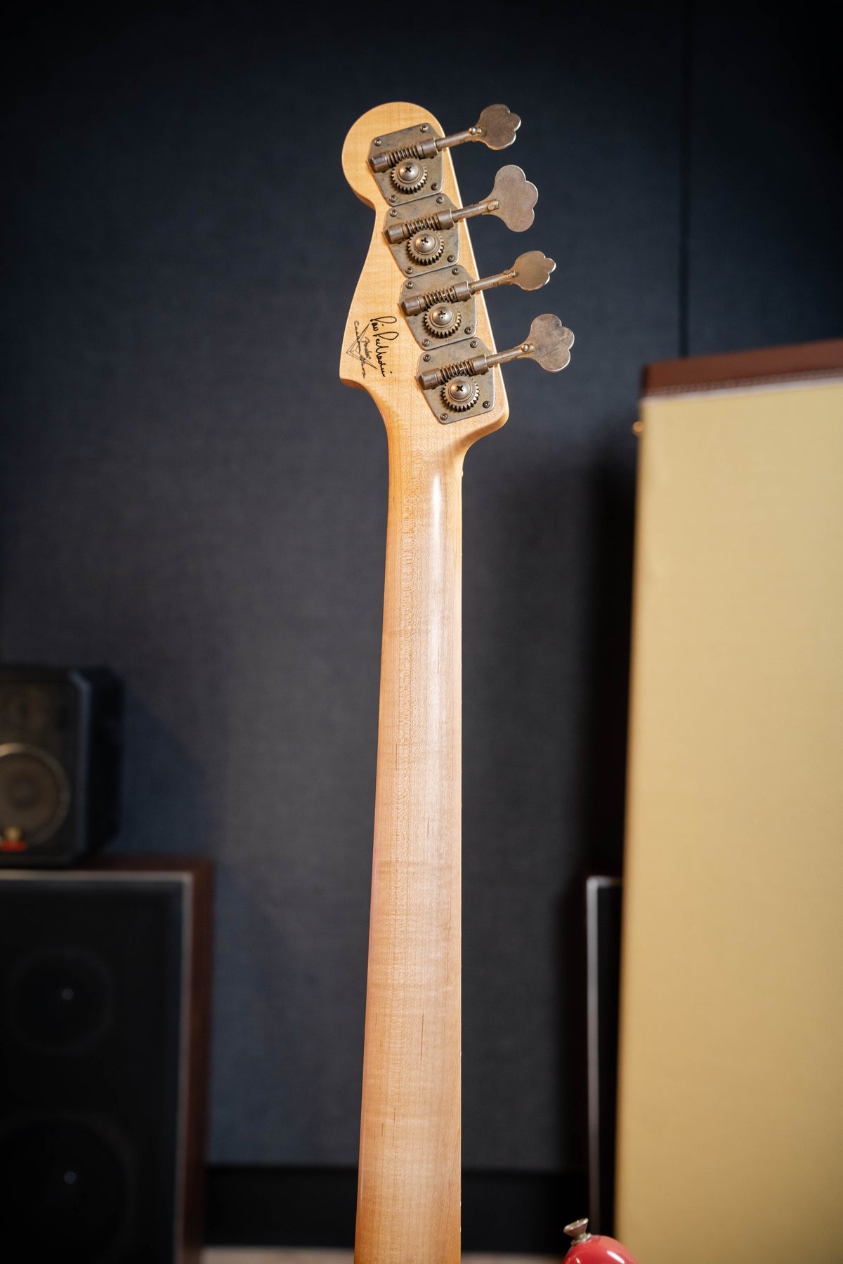 Fender Custom Shop Pino Palladino Signature Precision Bass - Fiesta Red over Desert Sand