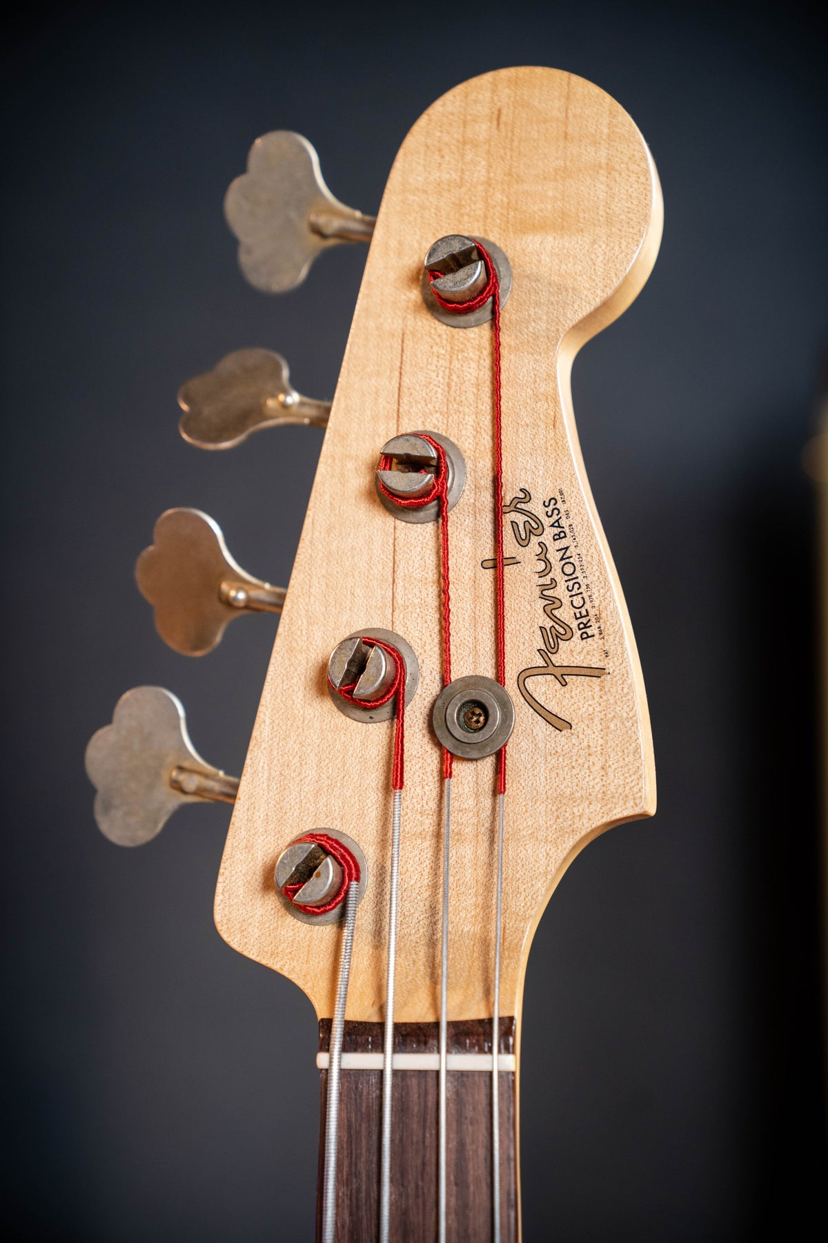 Fender Custom Shop Pino Palladino Signature Precision Bass - Fiesta Red over Desert Sand