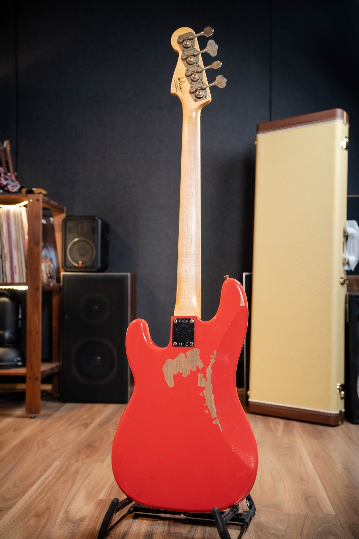 Fender Custom Shop Pino Palladino Signature Precision Bass - Fiesta Red over Desert Sand