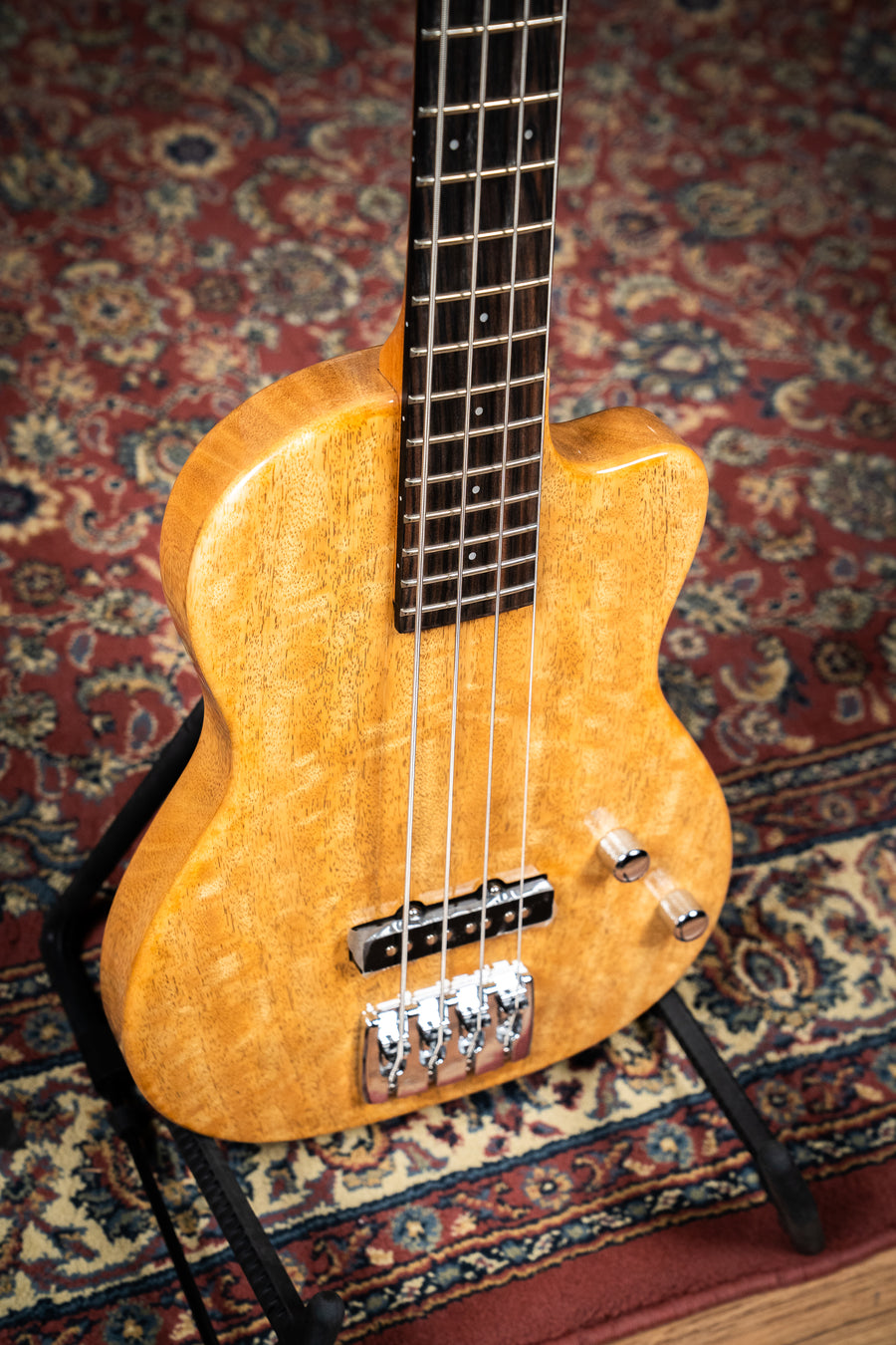 Pono Bass Ukulele